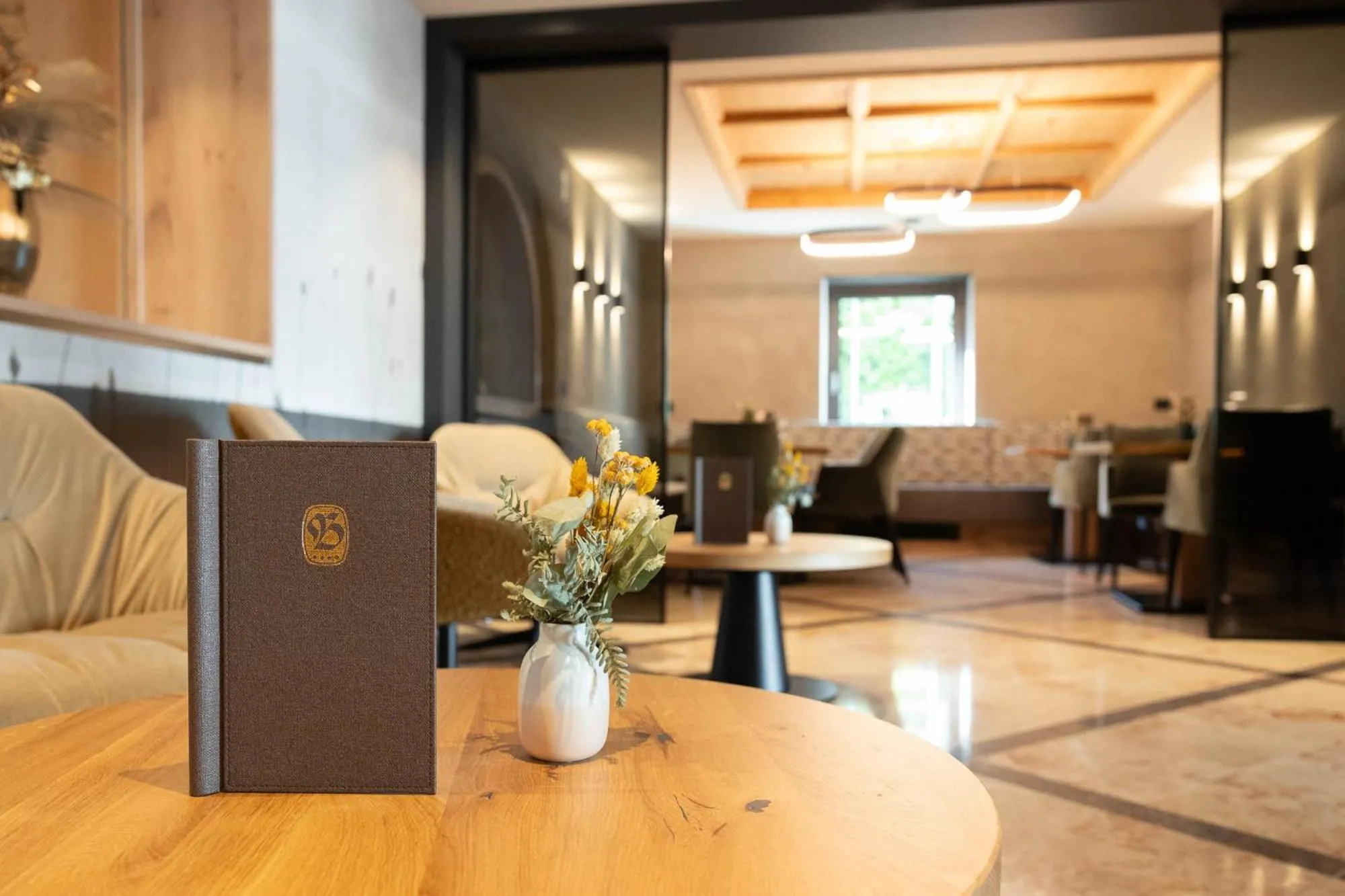 Lounge or bar in Hotel Burggräflerhof