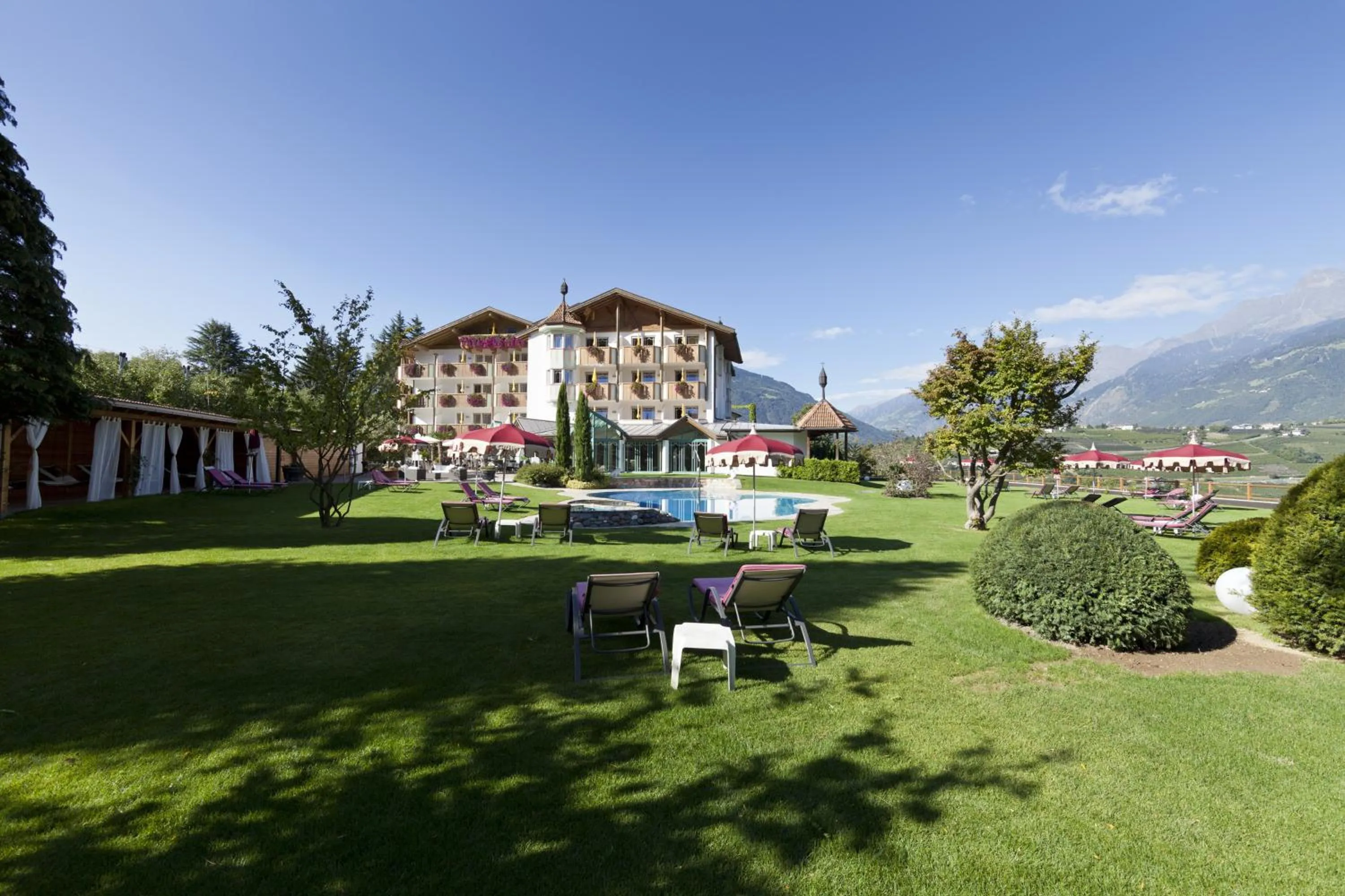 Facade/entrance in Hotel Burggräflerhof