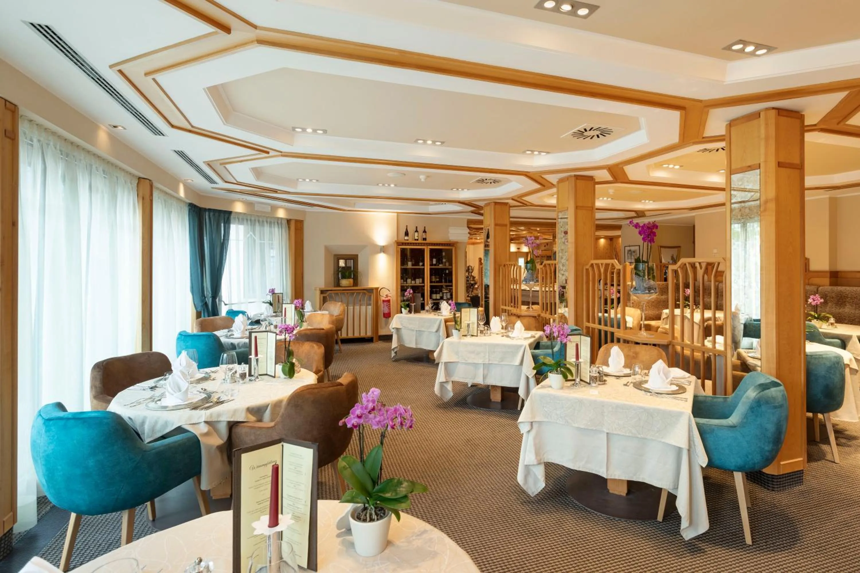 Restaurant/places to eat in Hotel Burggräflerhof