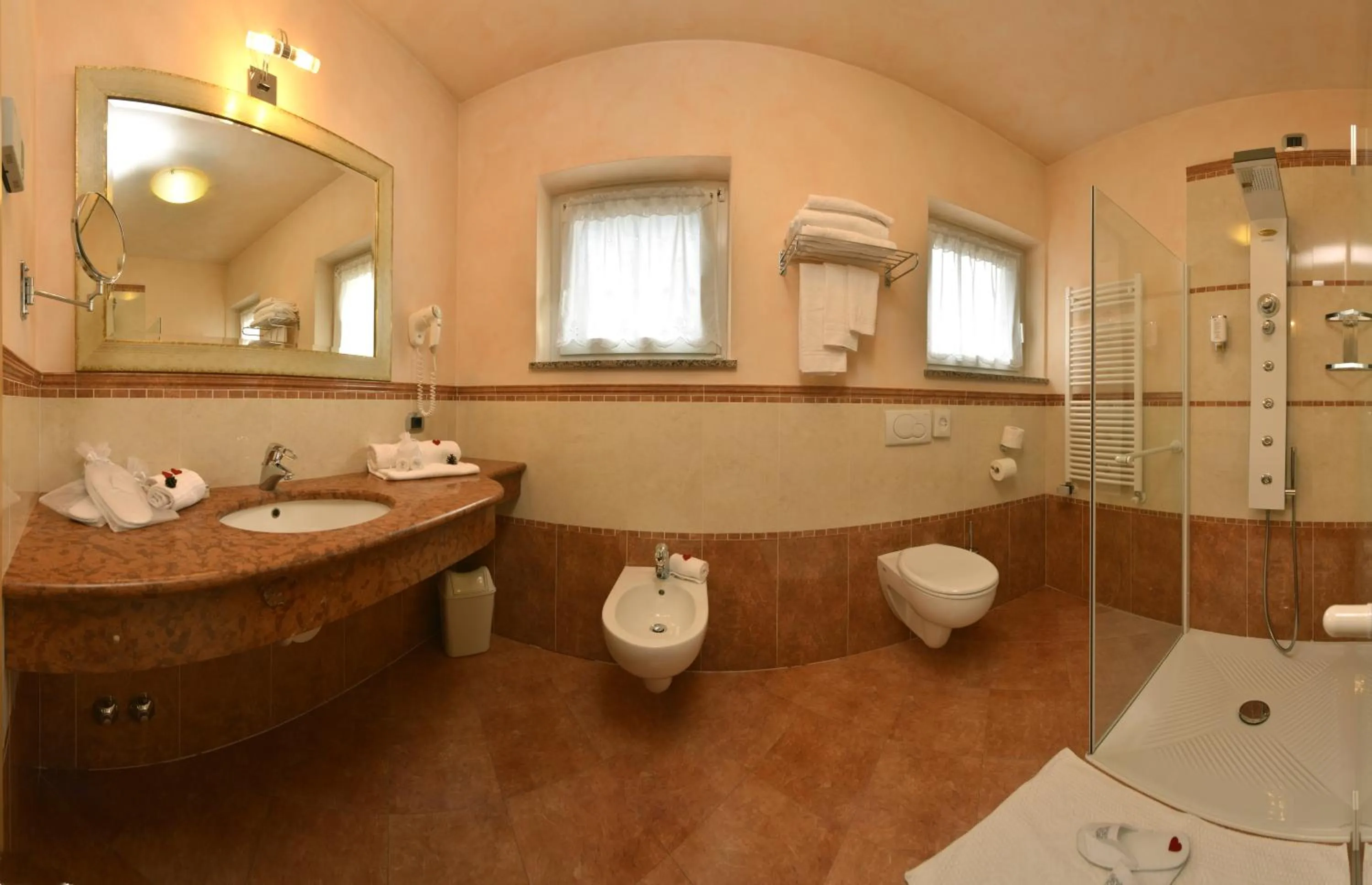 Shower in Hotel B&B Andreas