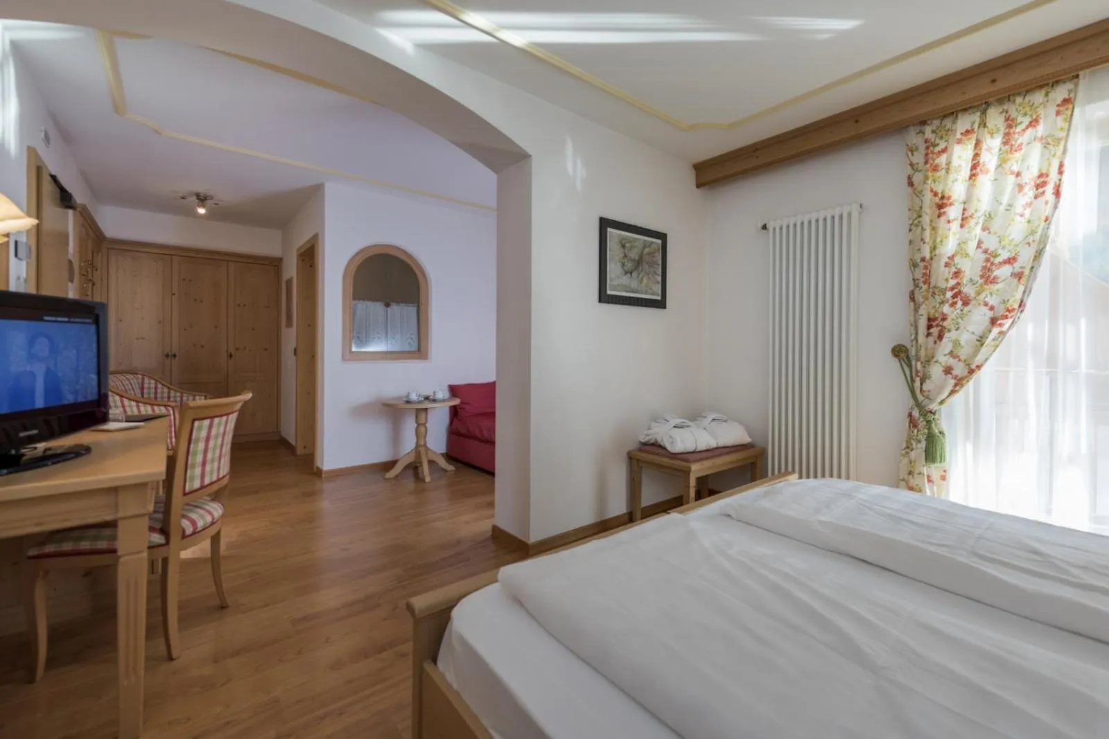 Photo of the whole room, Bed in Hotel B&B Andreas