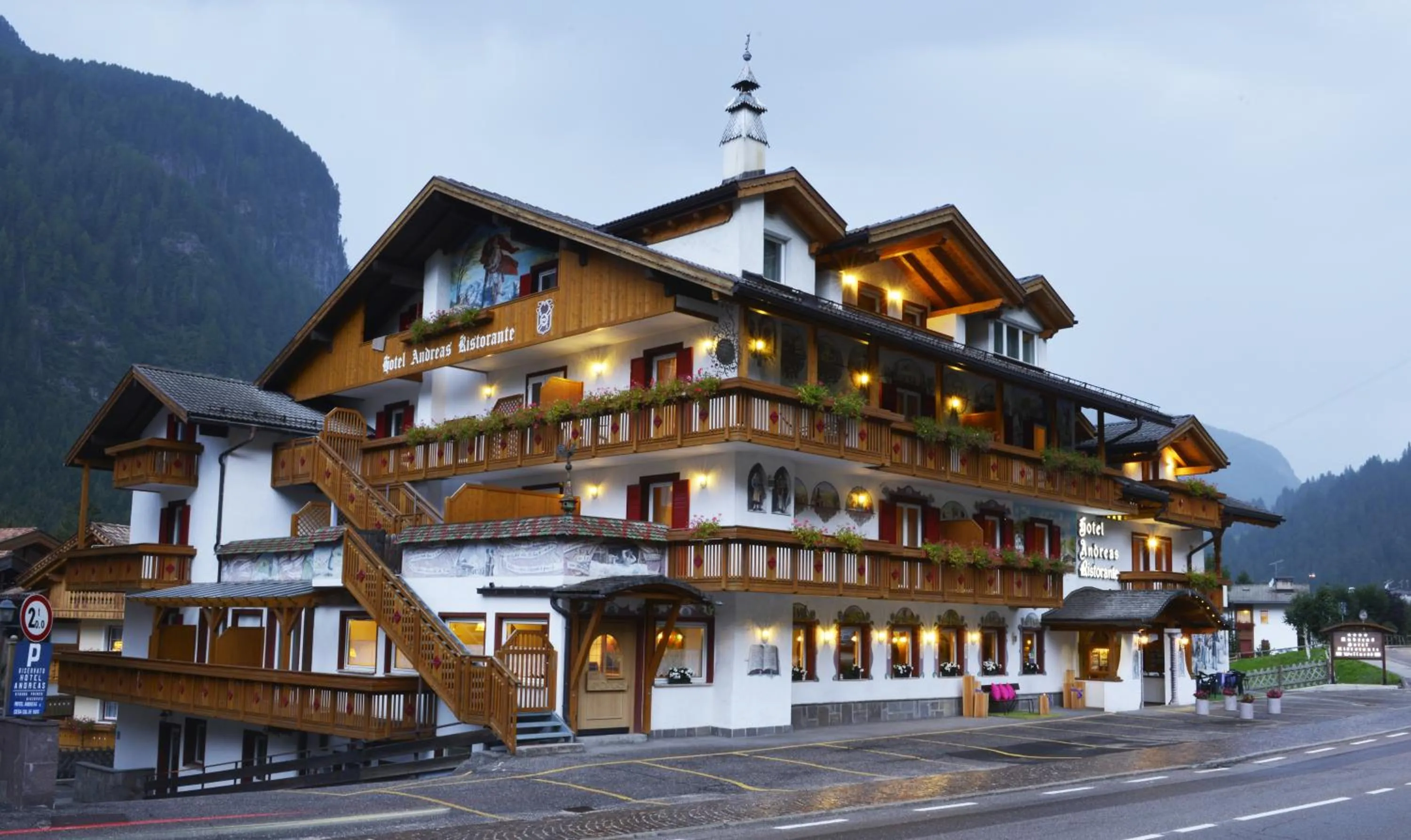 Property building in Hotel B&B Andreas