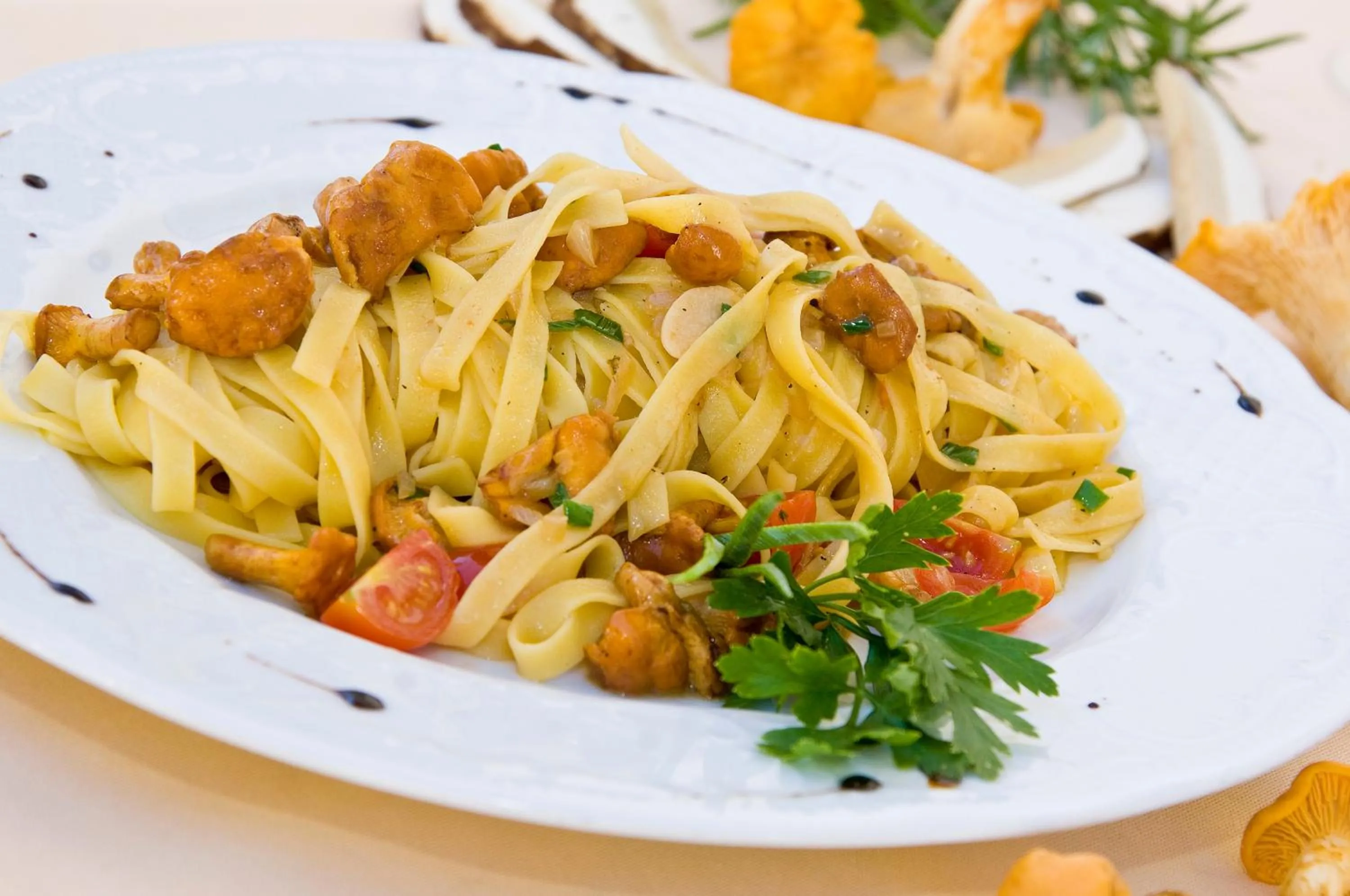 Restaurant/places to eat in Hotel Gassenwirt