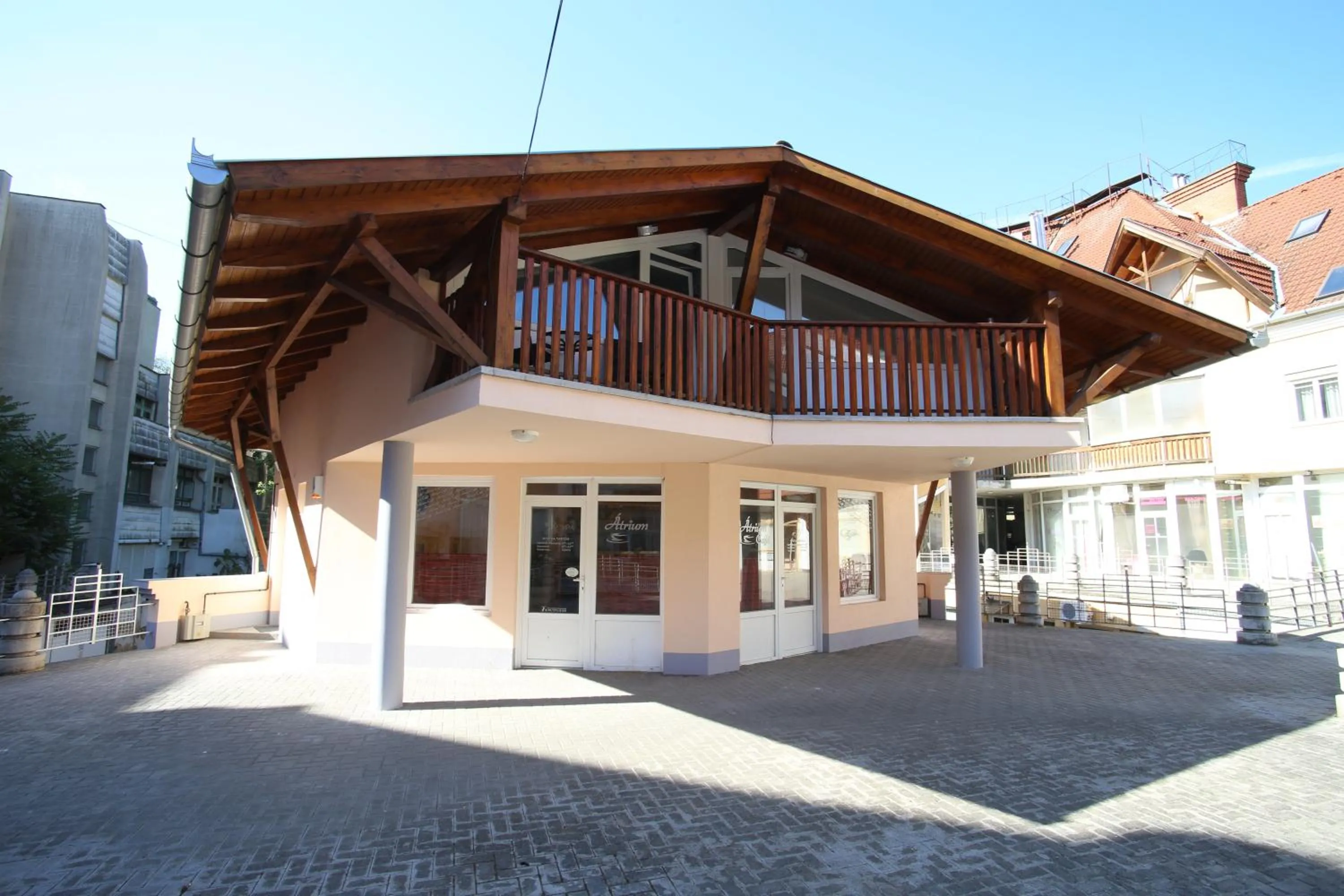 Facade/entrance in Centrum Lux Apartman
