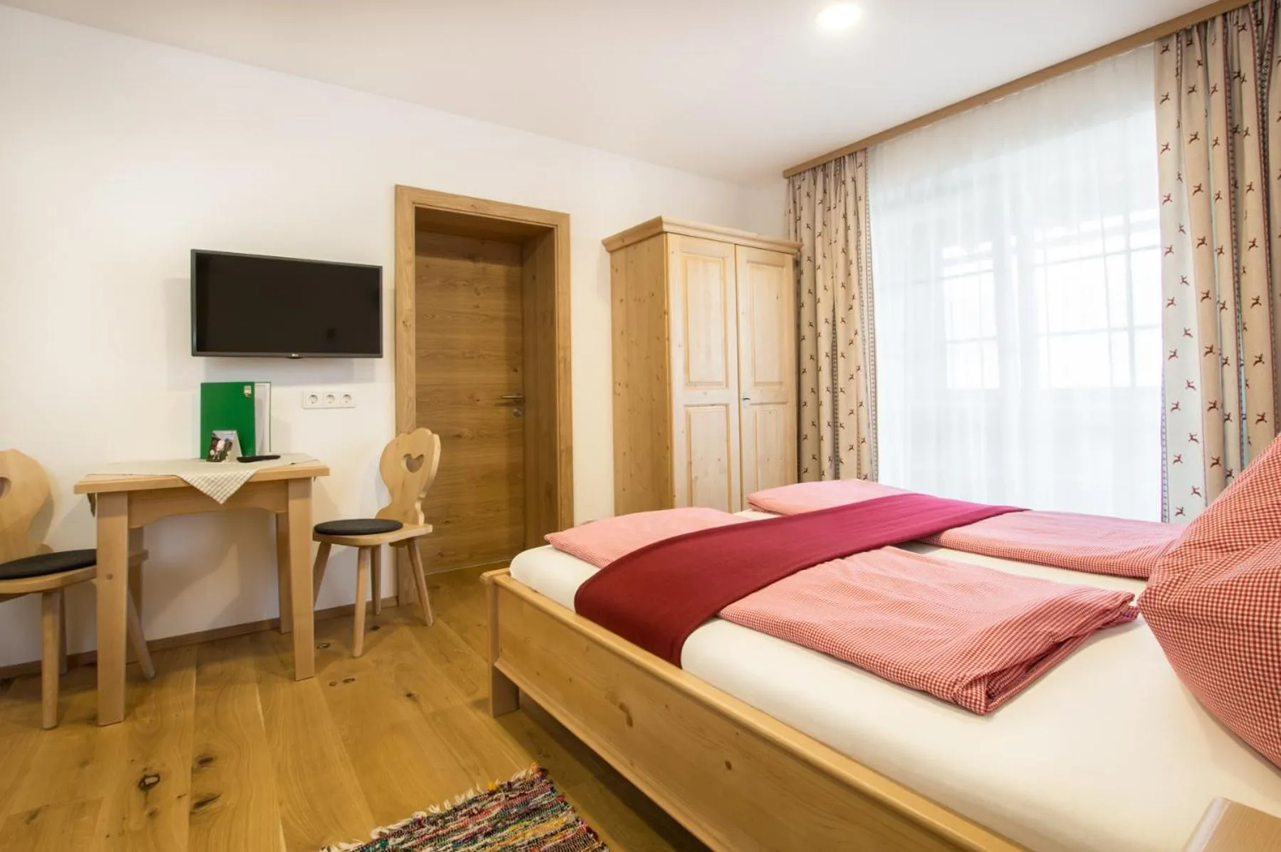 Bathroom, Bed in Ferienhof HINTERSTRASSER