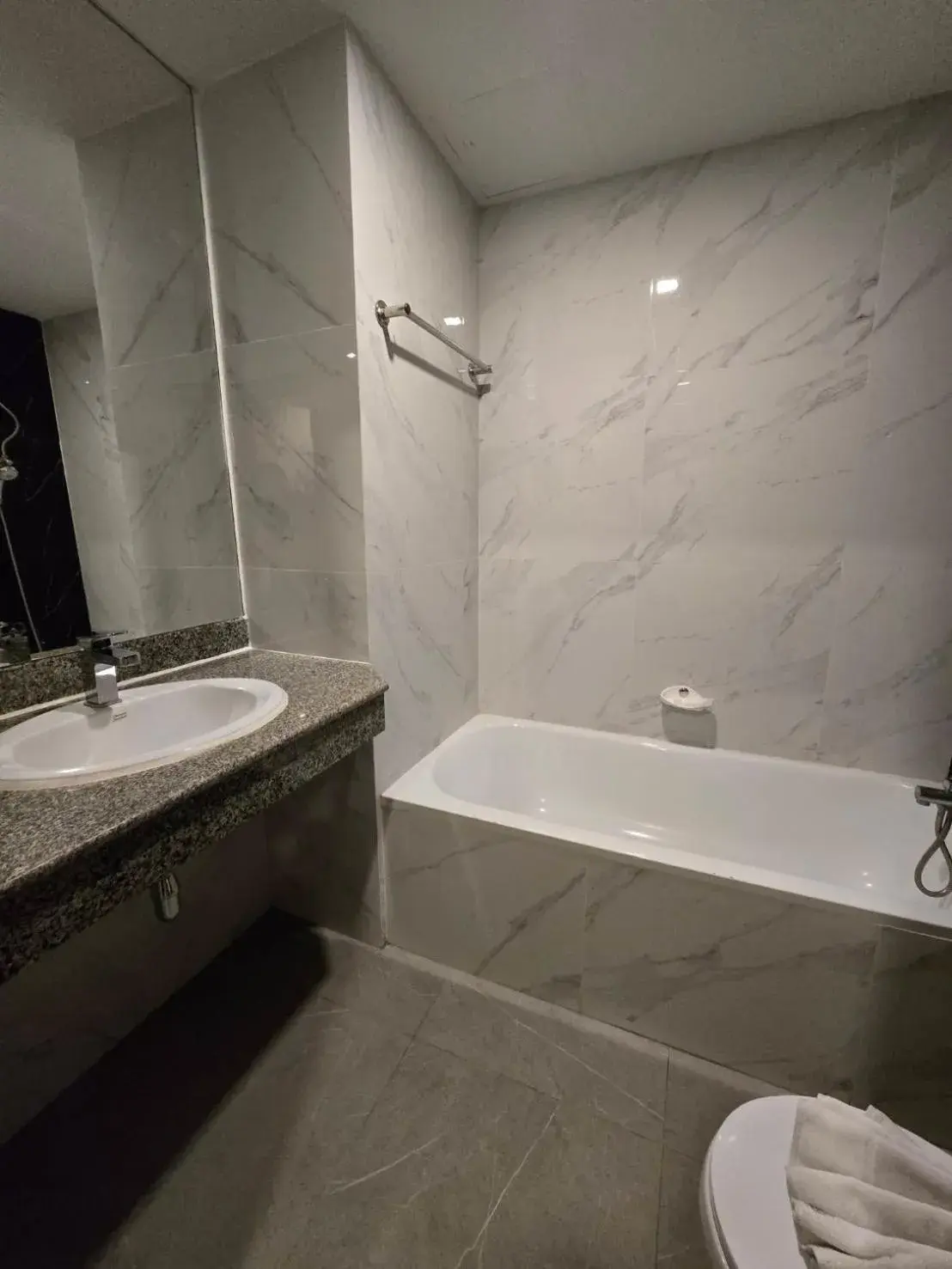 Triple Room in Grand Tara Garden Thai Hotel Triple Room in Grand Tara Garden Thai Hotel