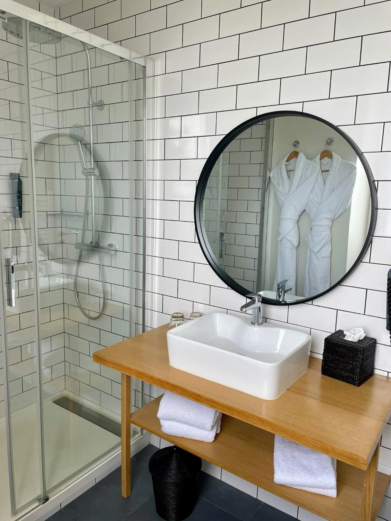 Shower in Hôtel Les Costans, The Originals Relais