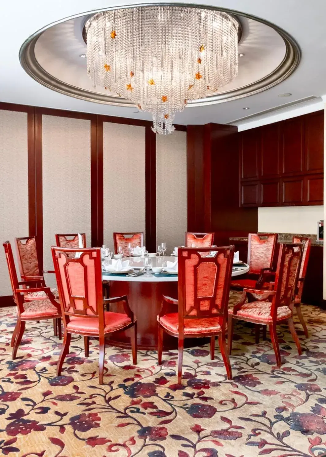 Restaurant/places to eat in Shangri-La Wuhan Restaurant/places to eat in Shangri-La Wuhan