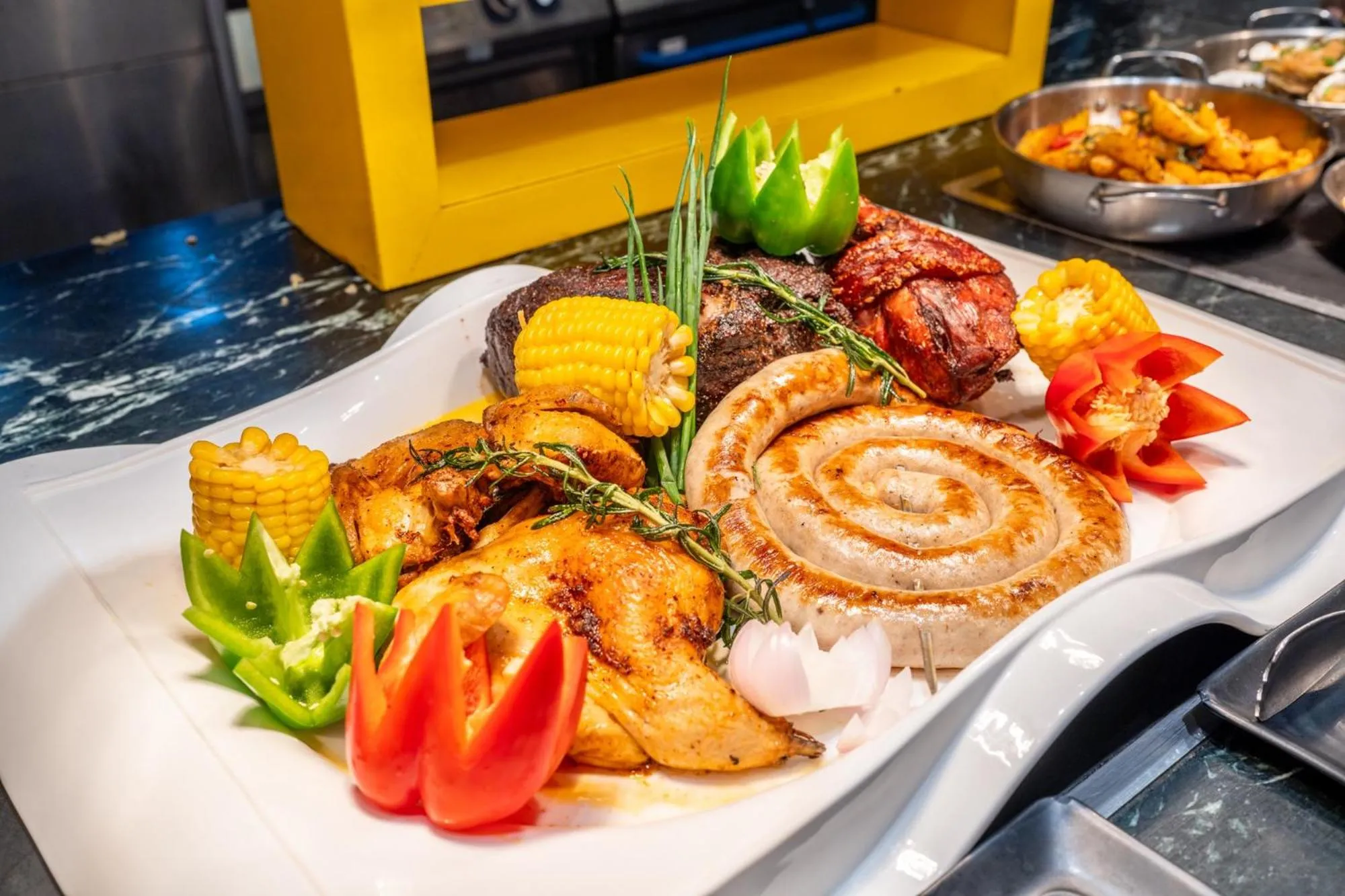 Restaurant/places to eat in Shangri-La Wuhan