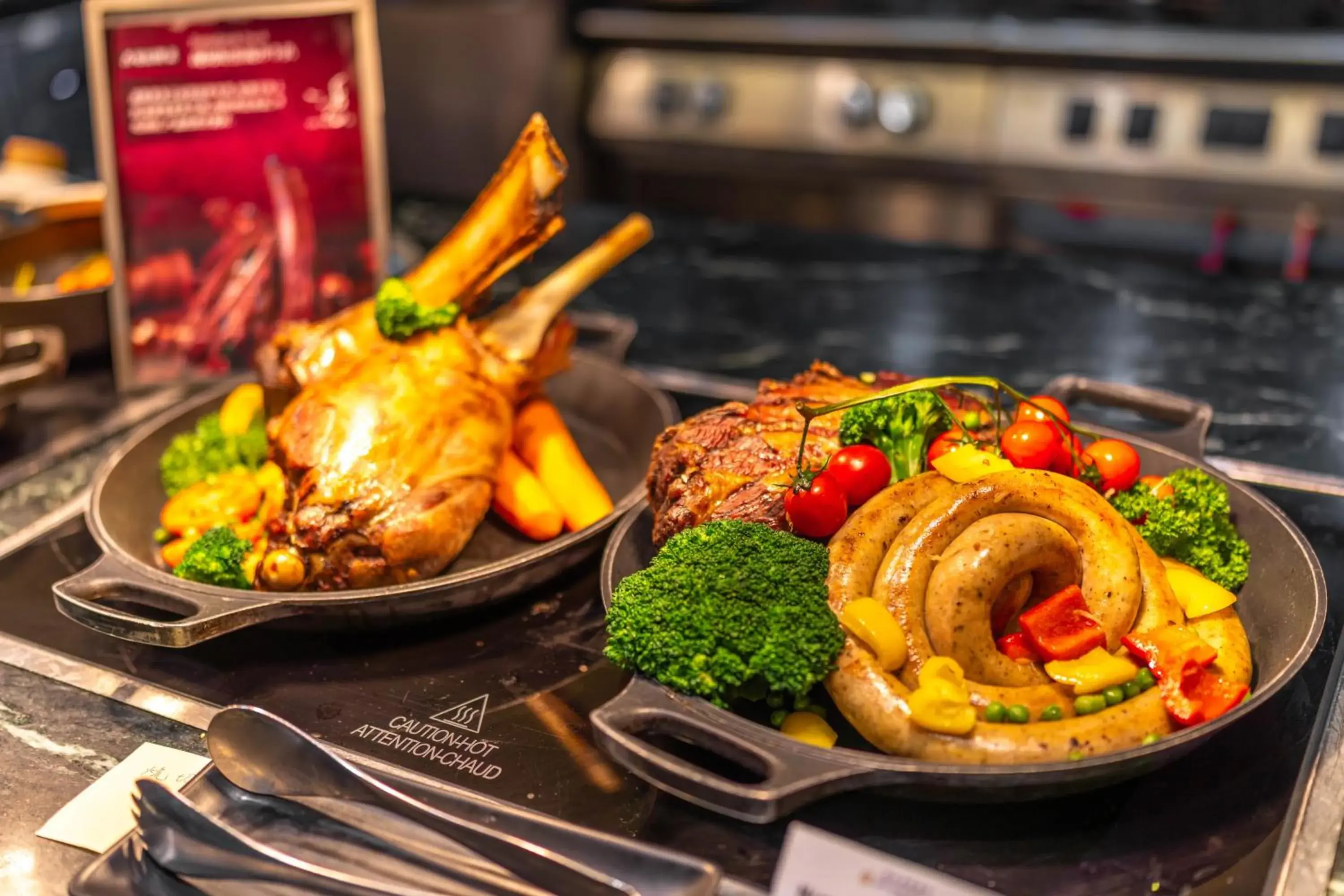 Restaurant/places to eat in Shangri-La Wuhan Restaurant/places to eat in Shangri-La Wuhan