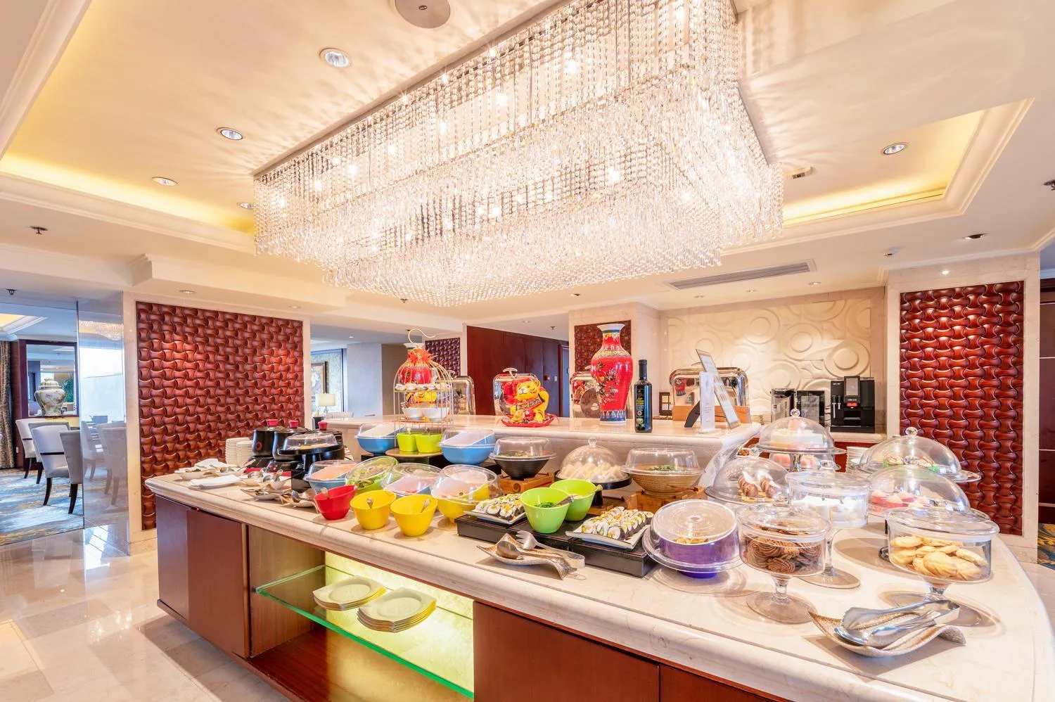 Restaurant/places to eat in Shangri-La Wuhan