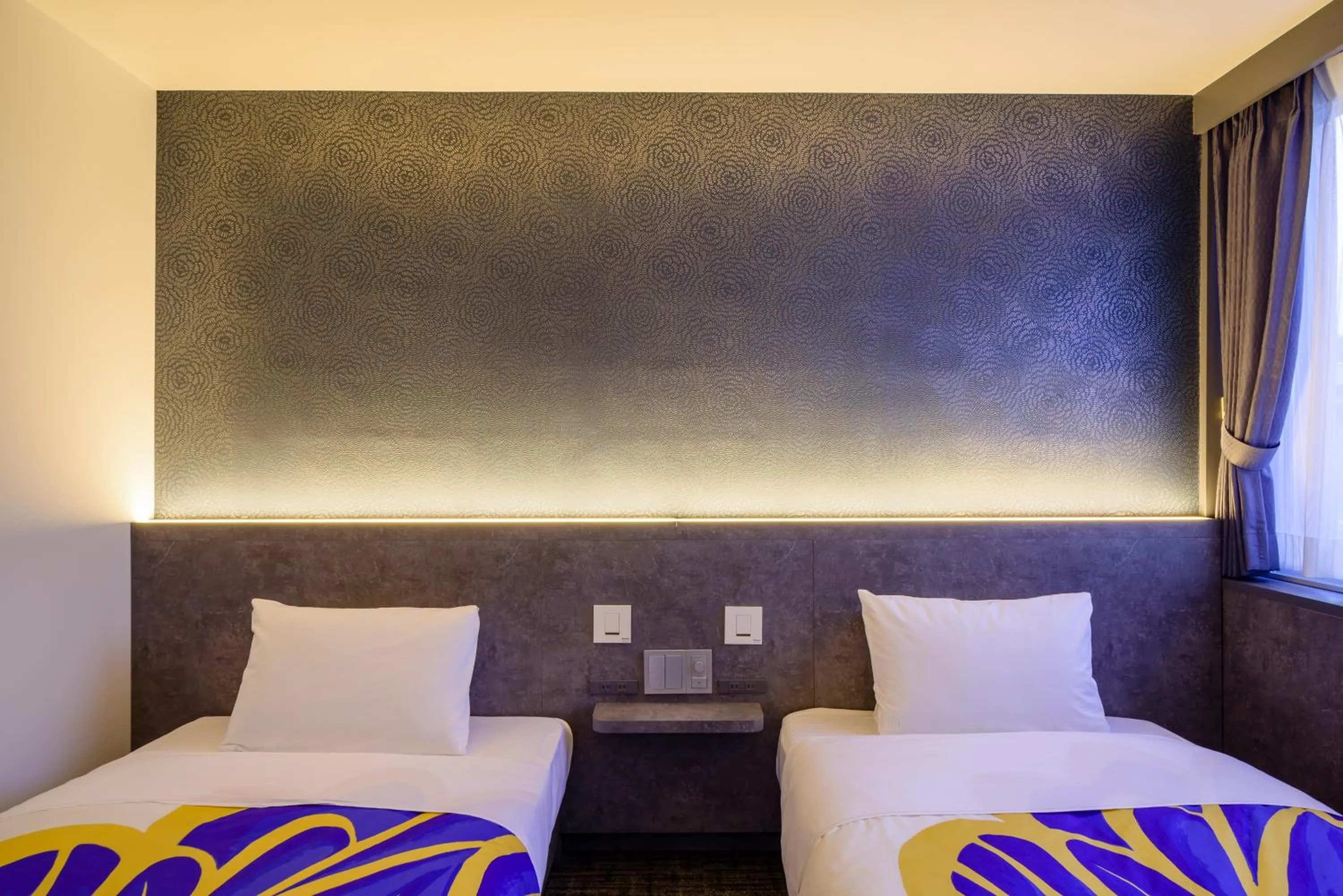 Bedroom, Bed in Kyoto Travellers Inn