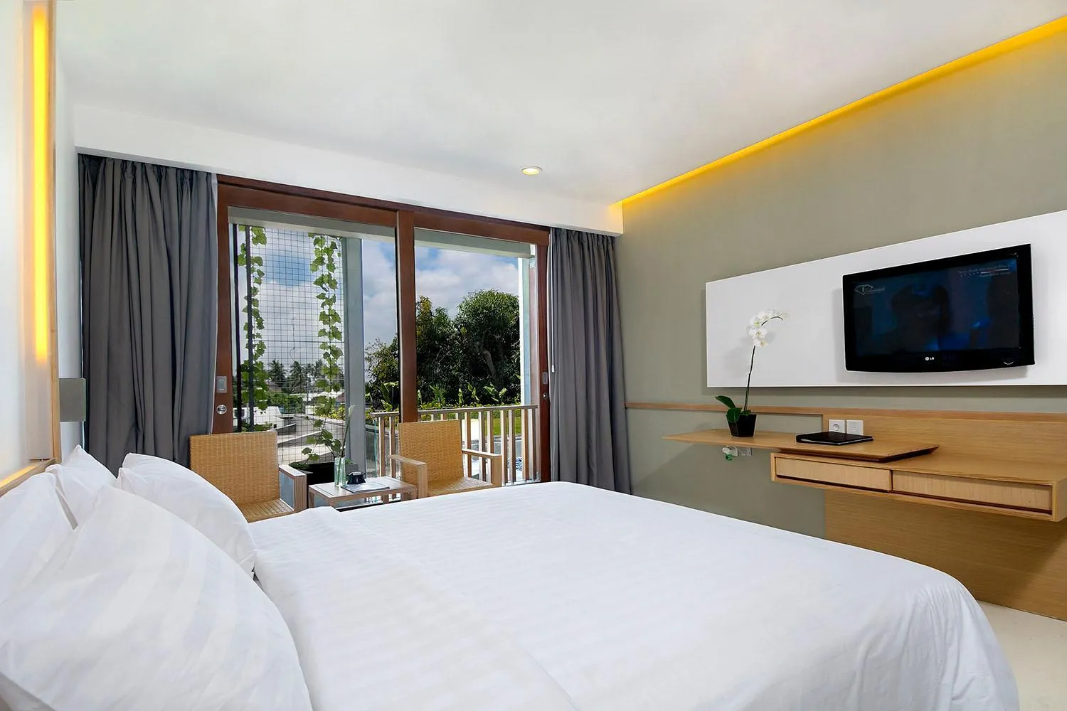 View (from property/room), Bed in THE HAVEN Bali Seminyak