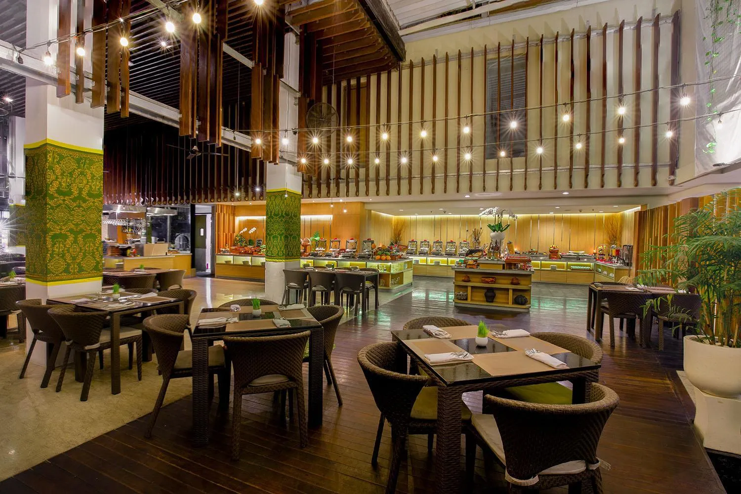 Restaurant/places to eat in THE HAVEN Bali Seminyak