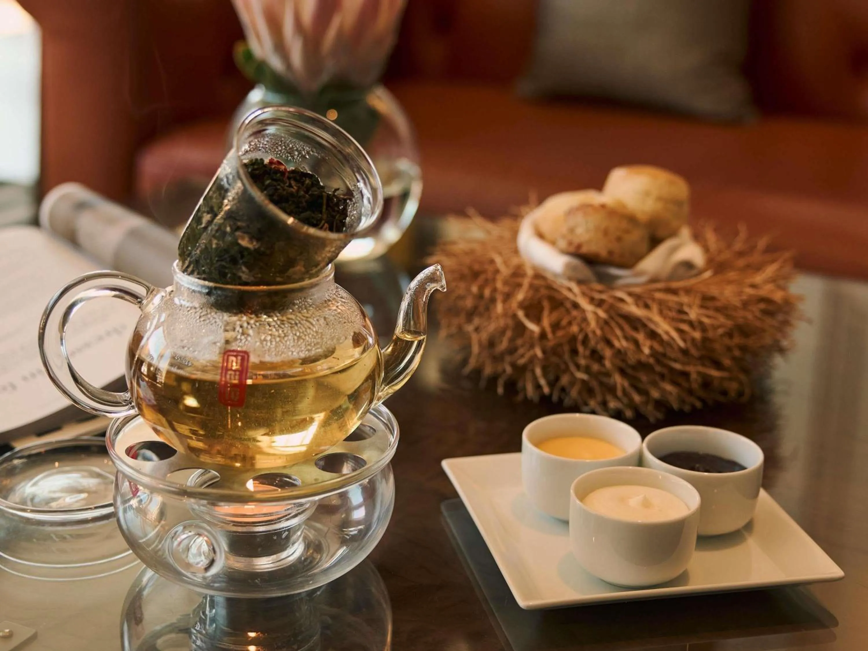 Lounge or bar in Cape Grace, A Fairmont Managed Hotel