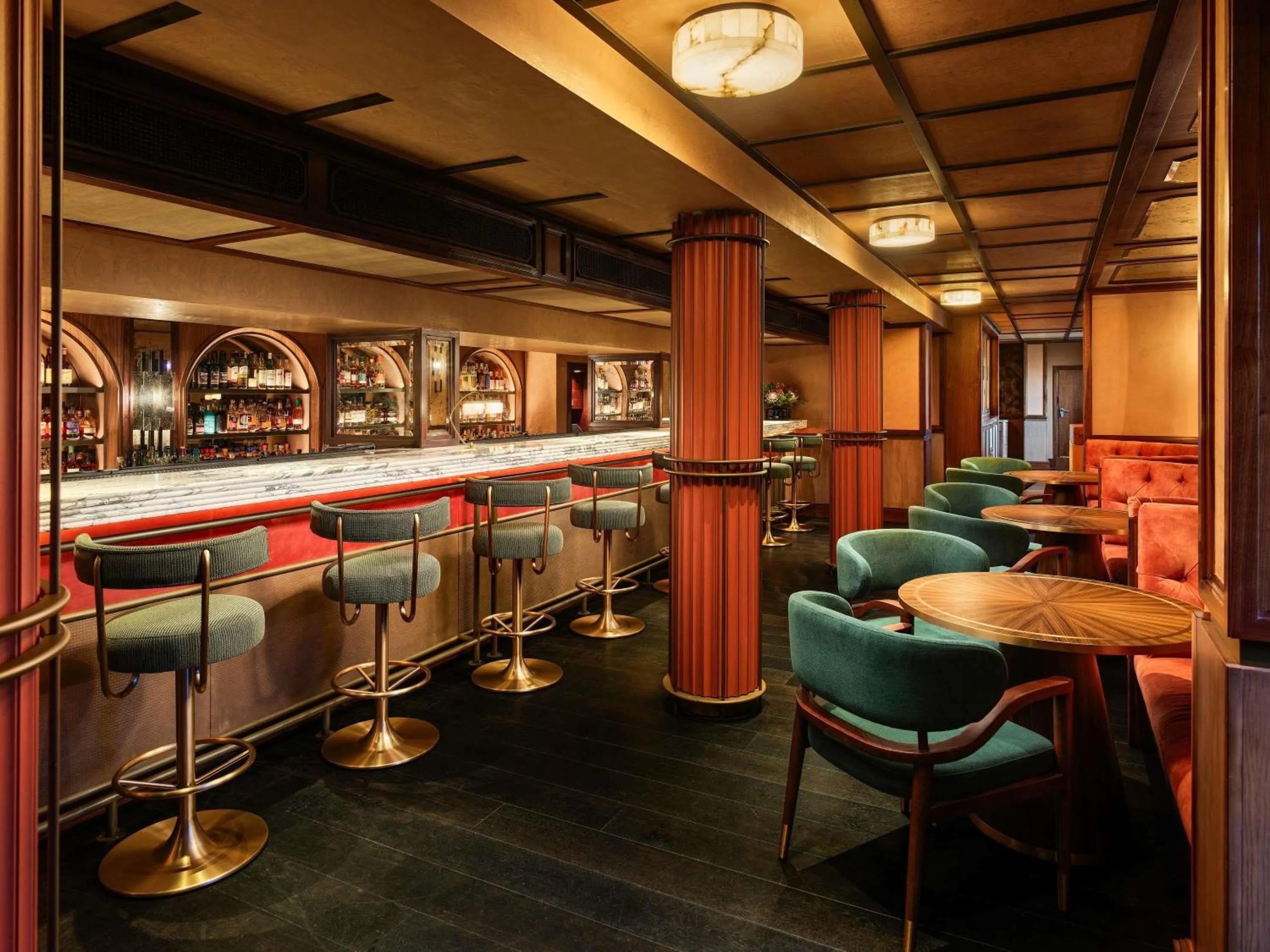 Lounge or bar in Cape Grace, A Fairmont Managed Hotel