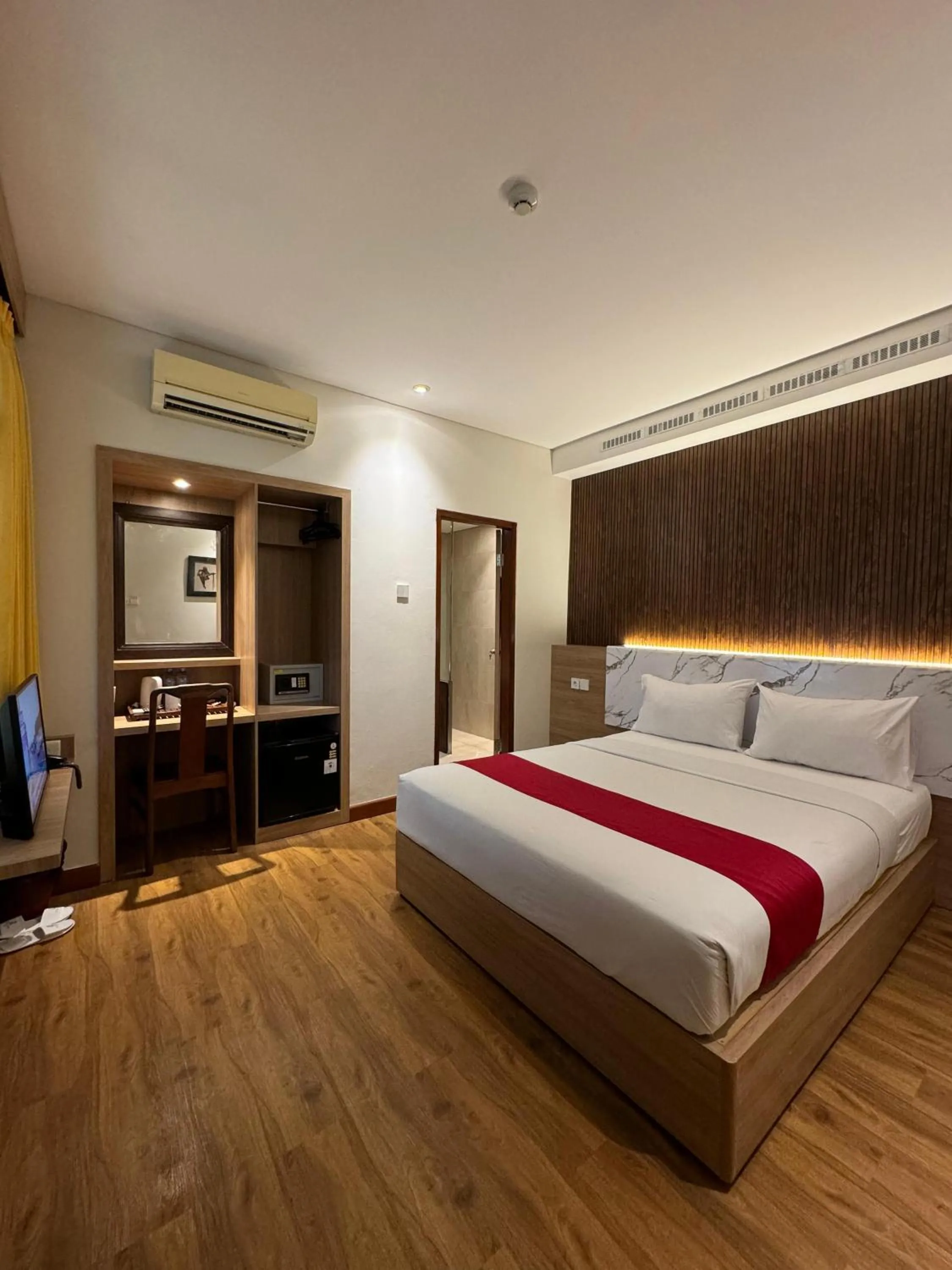 Bedroom, Bed in Sukajadi Hotel, Convention and Gallery