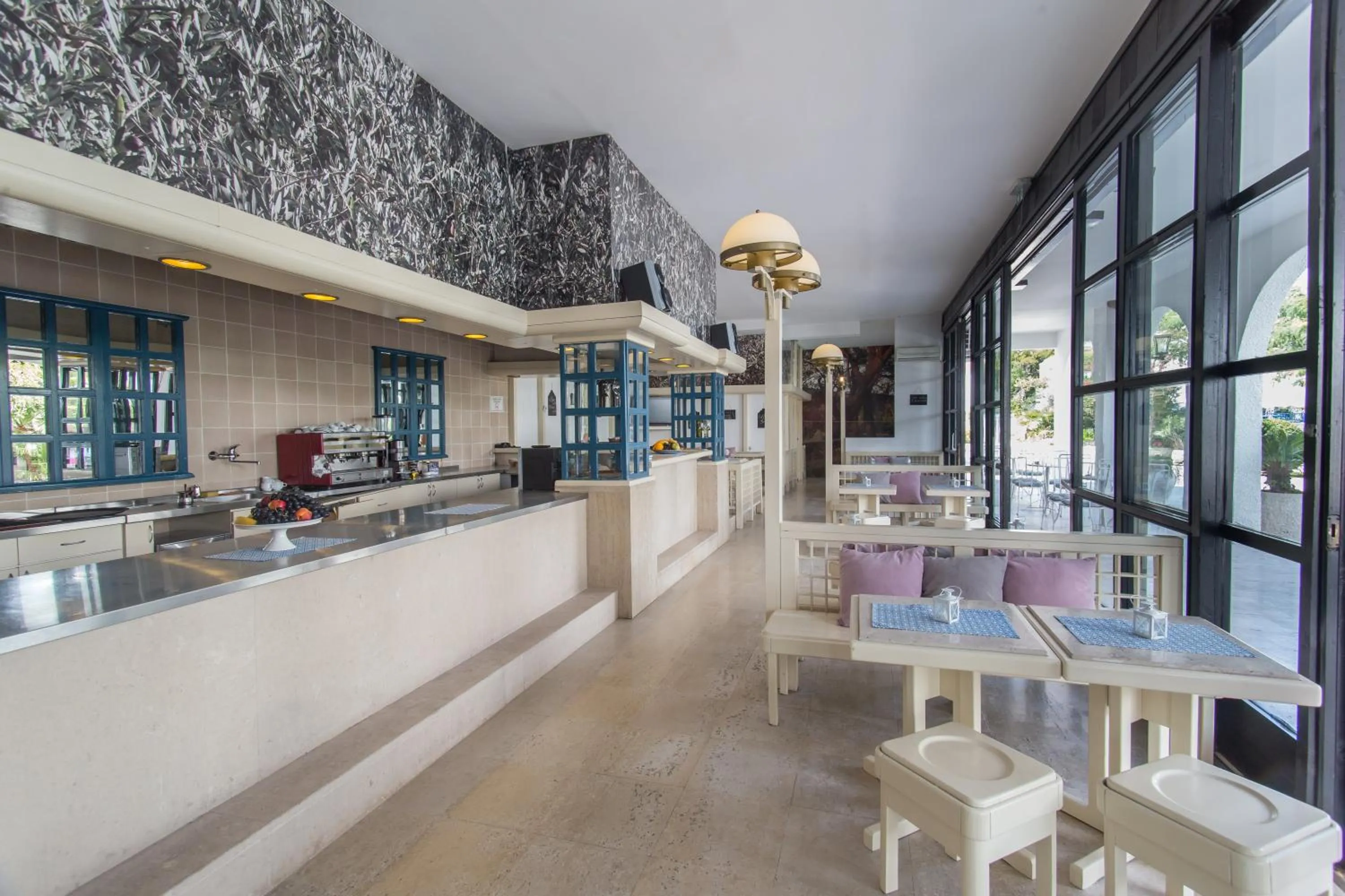 Seating area in Hotel Aleksandar