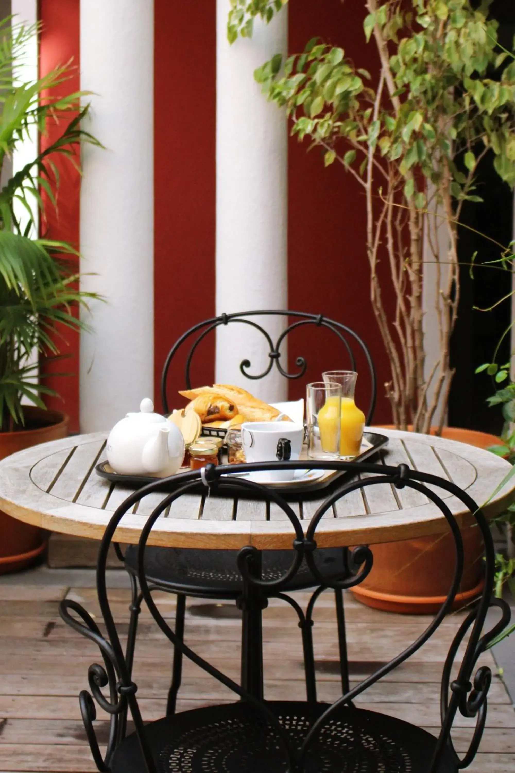 Breakfast in Hôtel De Paris Breakfast in Hôtel De Paris