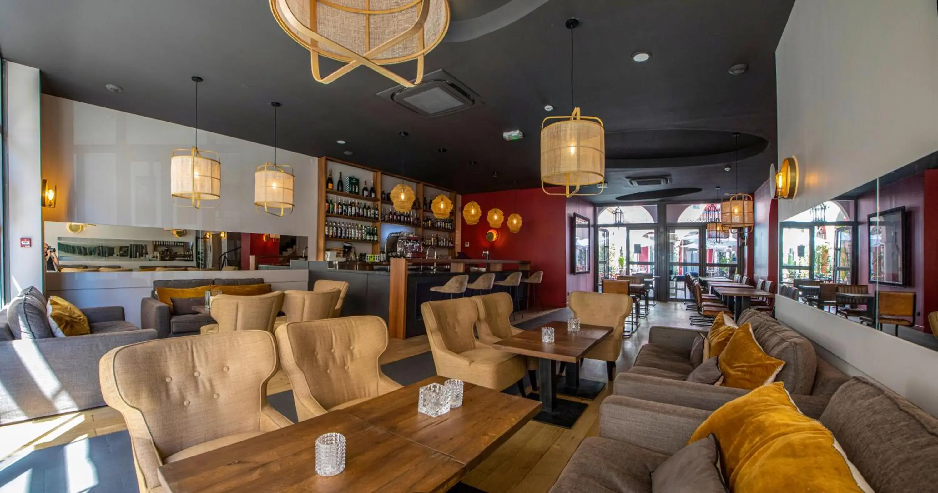 Lounge or bar in Hôtel De Paris Lounge or bar in Hôtel De Paris