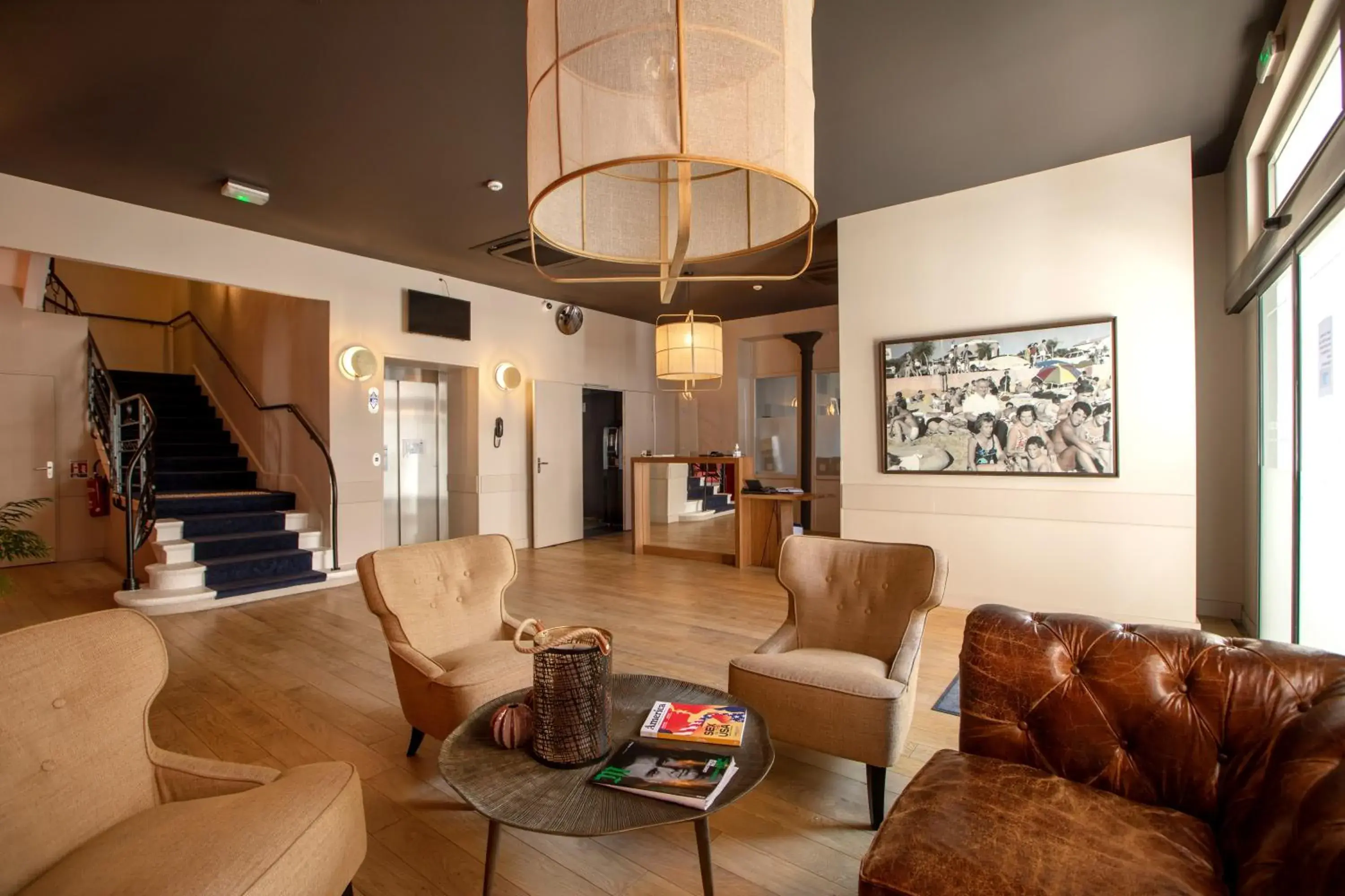 Lobby or reception in Hôtel De Paris Lobby or reception in Hôtel De Paris