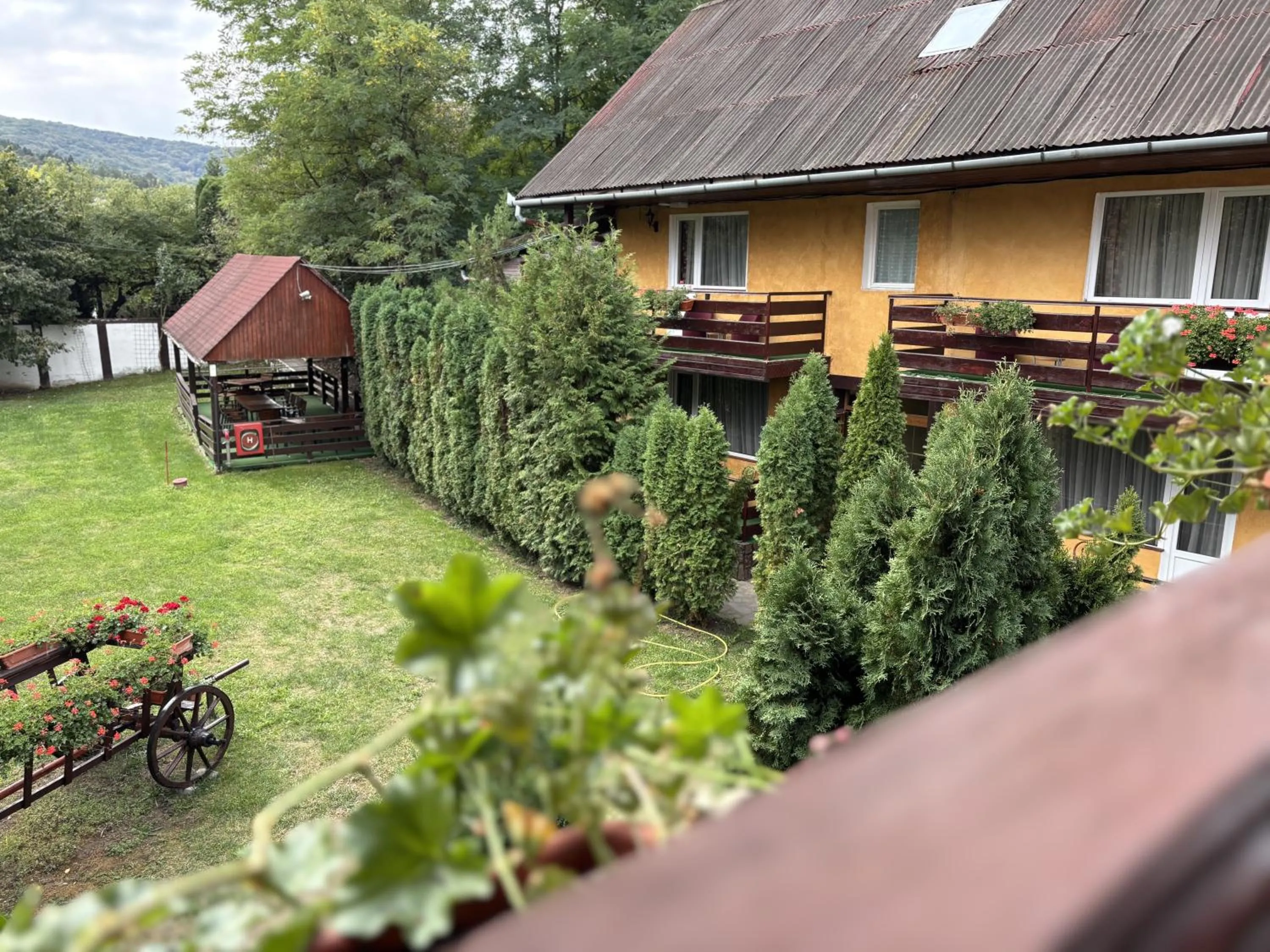 Property building in Casa Bazna