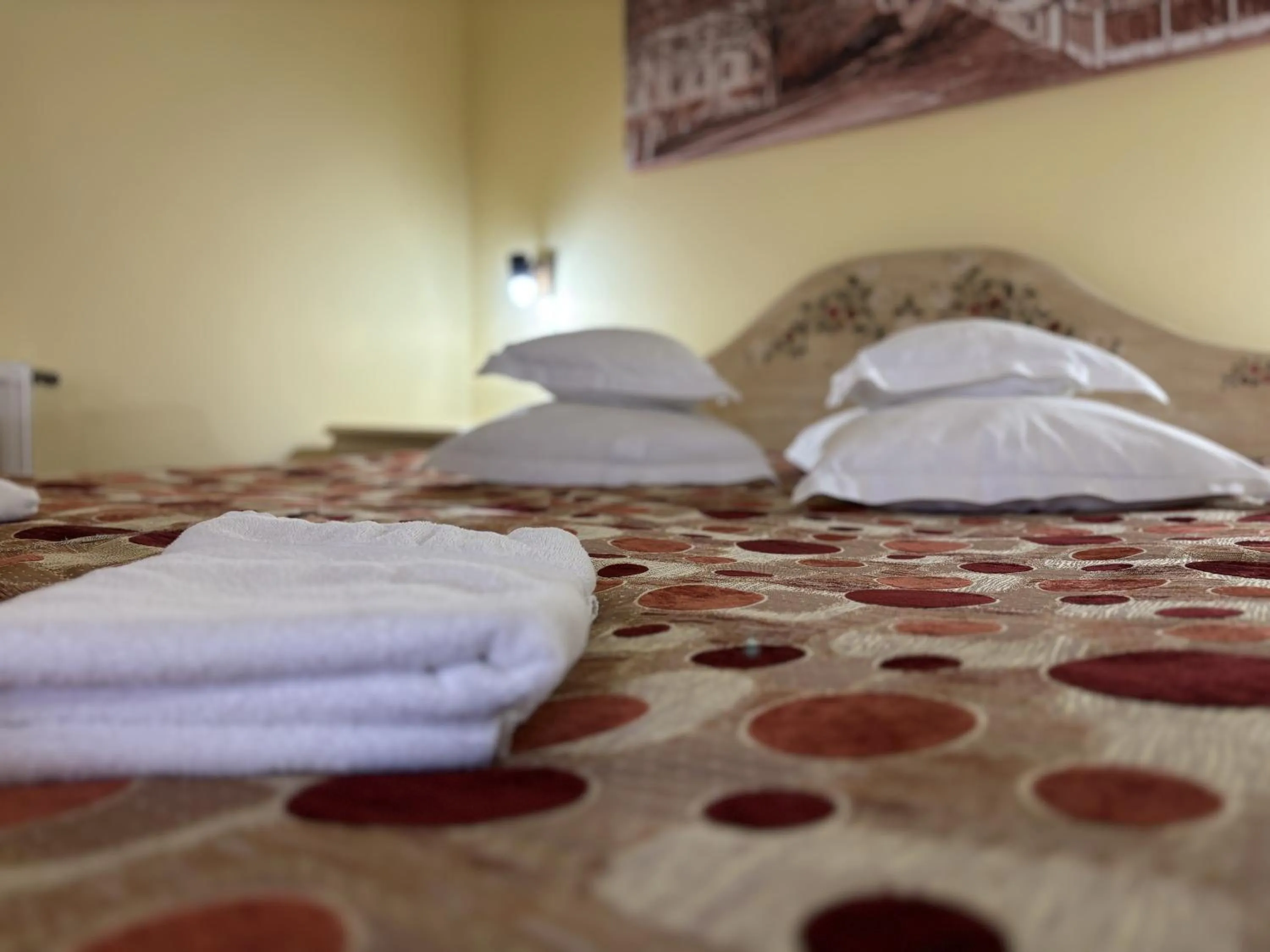 Photo of the whole room, Bed in Casa Bazna