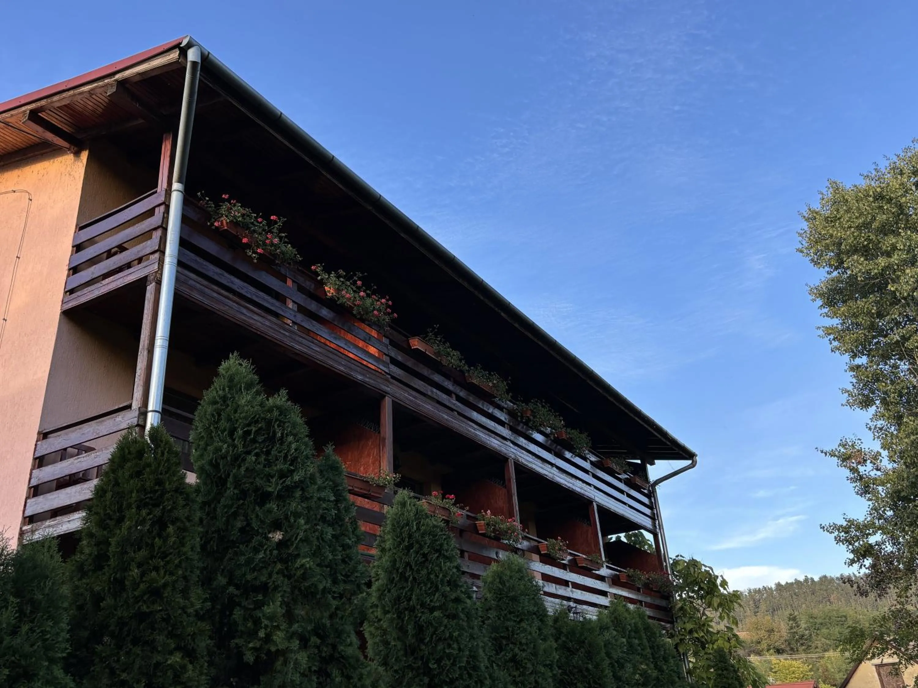 Property building in Casa Bazna