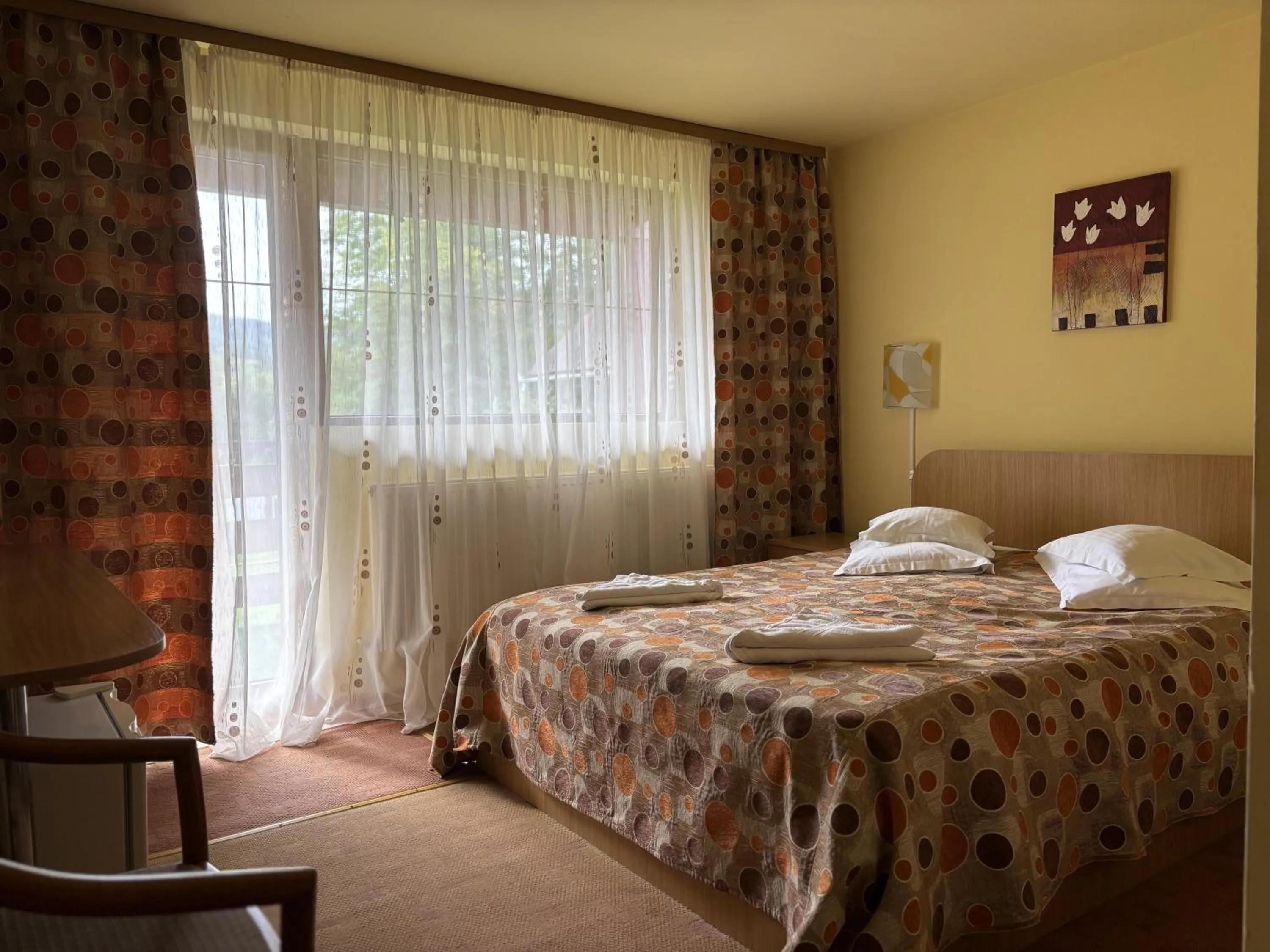 Photo of the whole room, Bed in Casa Bazna