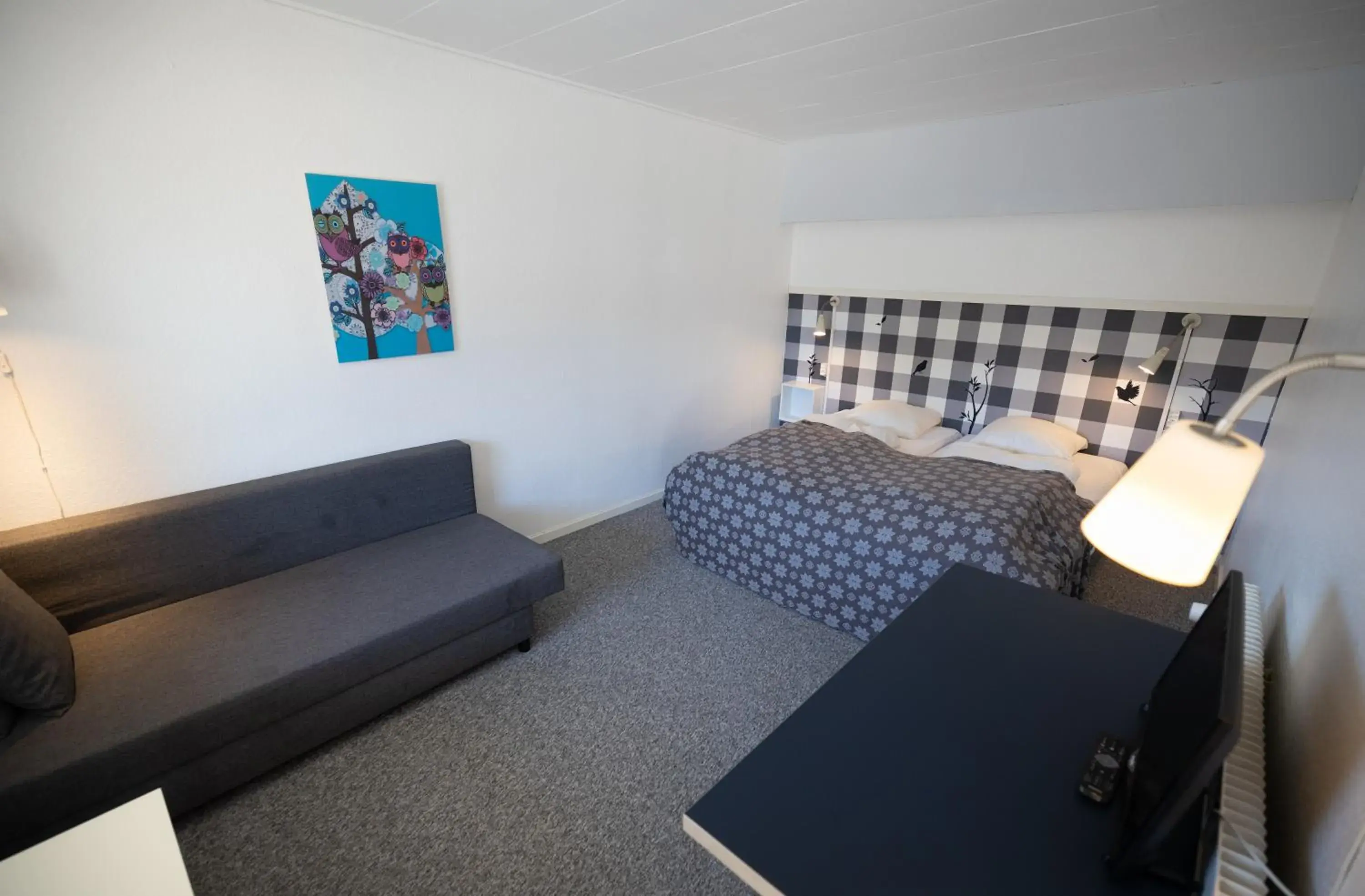 Family Room with Private Bathroom in Tylstrup Kro og Motel Family Room with Private Bathroom in Tylstrup Kro og Motel