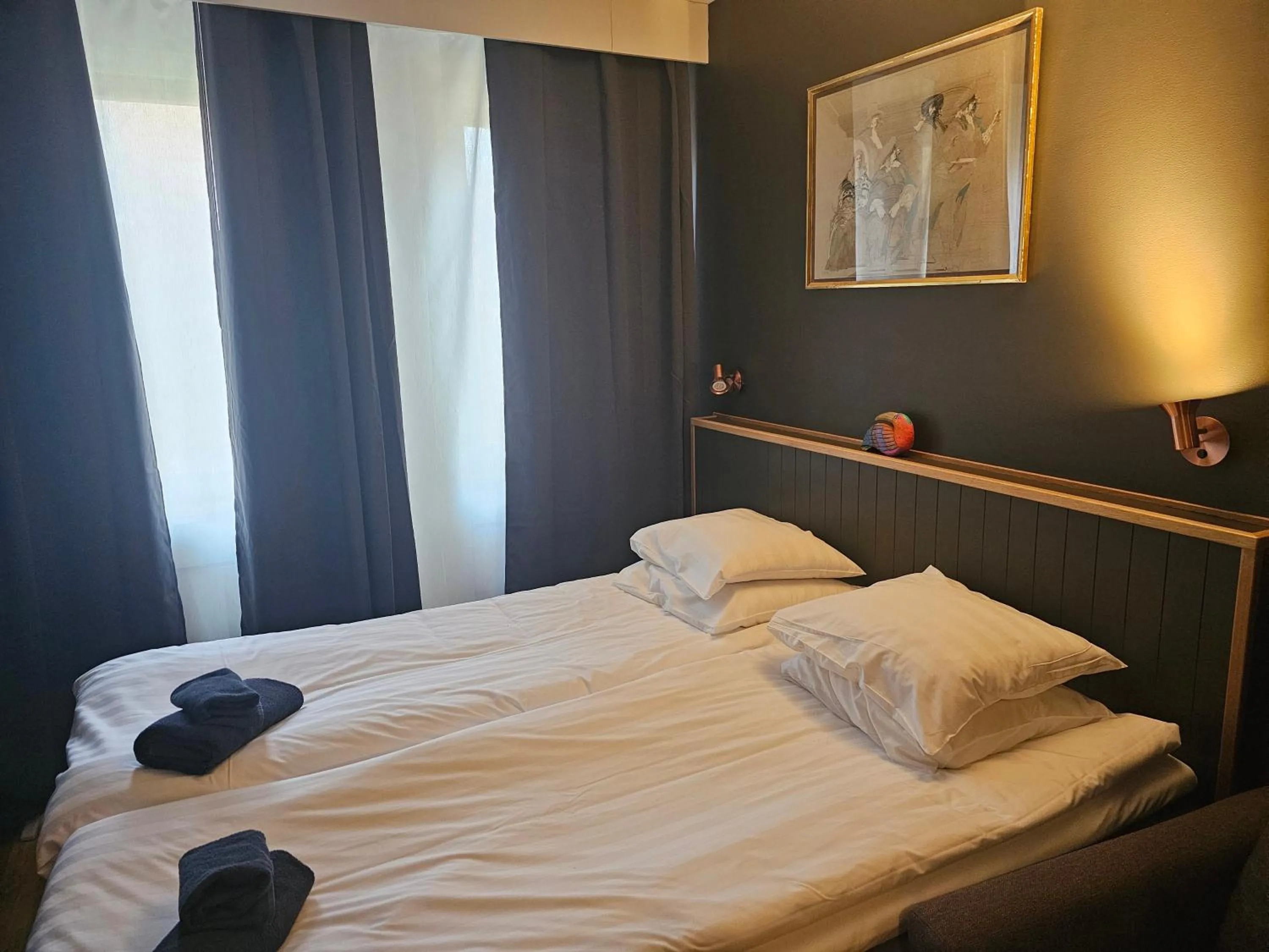 Bedroom, Bed in Lidingö Arena Hotel