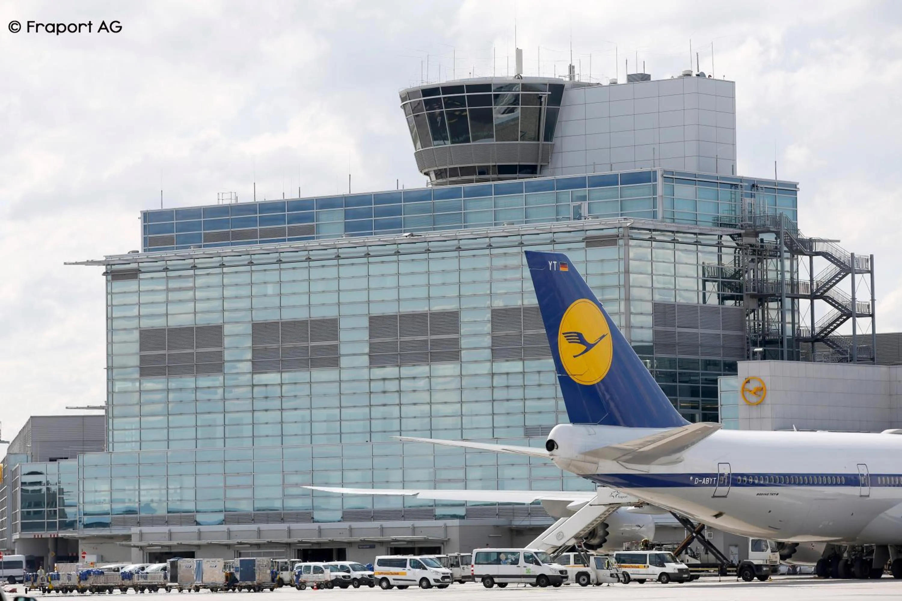 Property building in MY CLOUD Transit Hotel - Guests with international flight only!