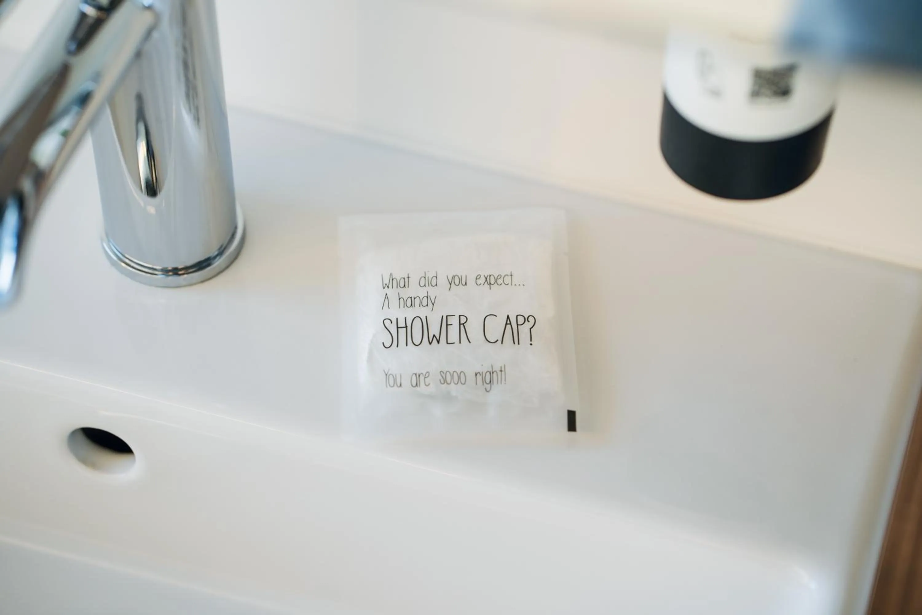 Bathroom in MY CLOUD Transit Hotel - Guests with international flight only!