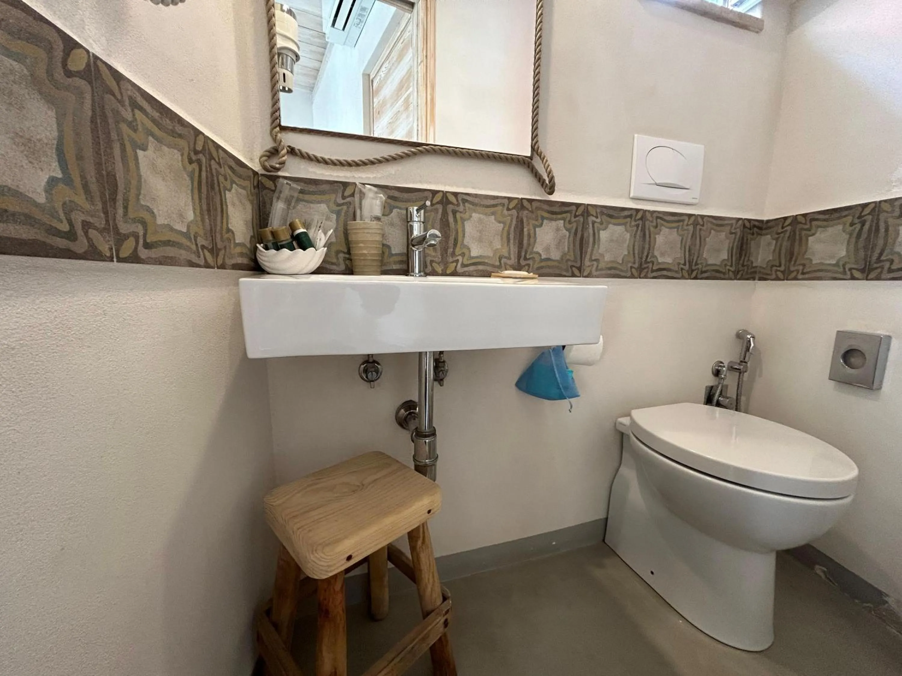 Toilet in Trame - La Naca sul Porto