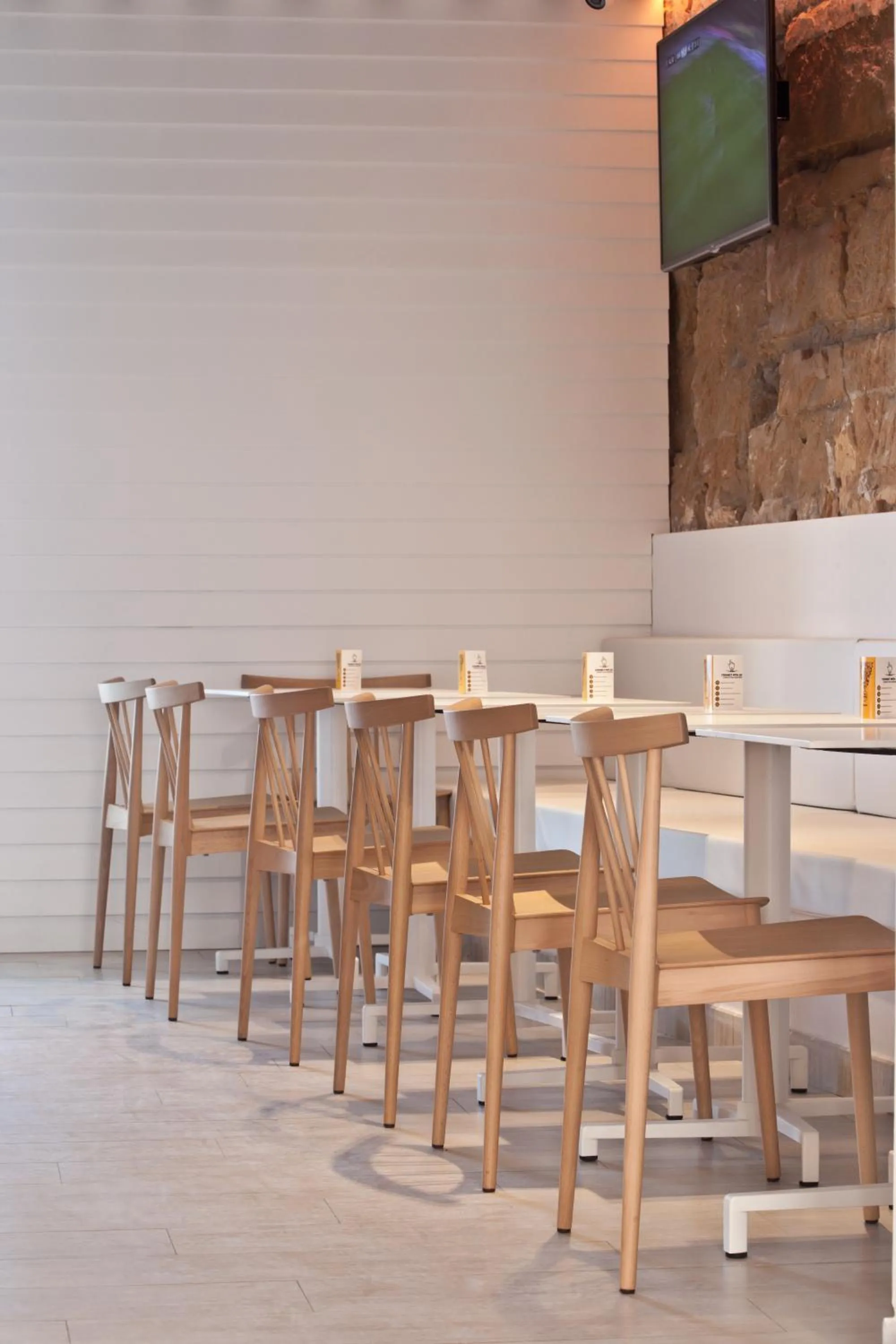 Restaurant/places to eat in Ryans La Marina