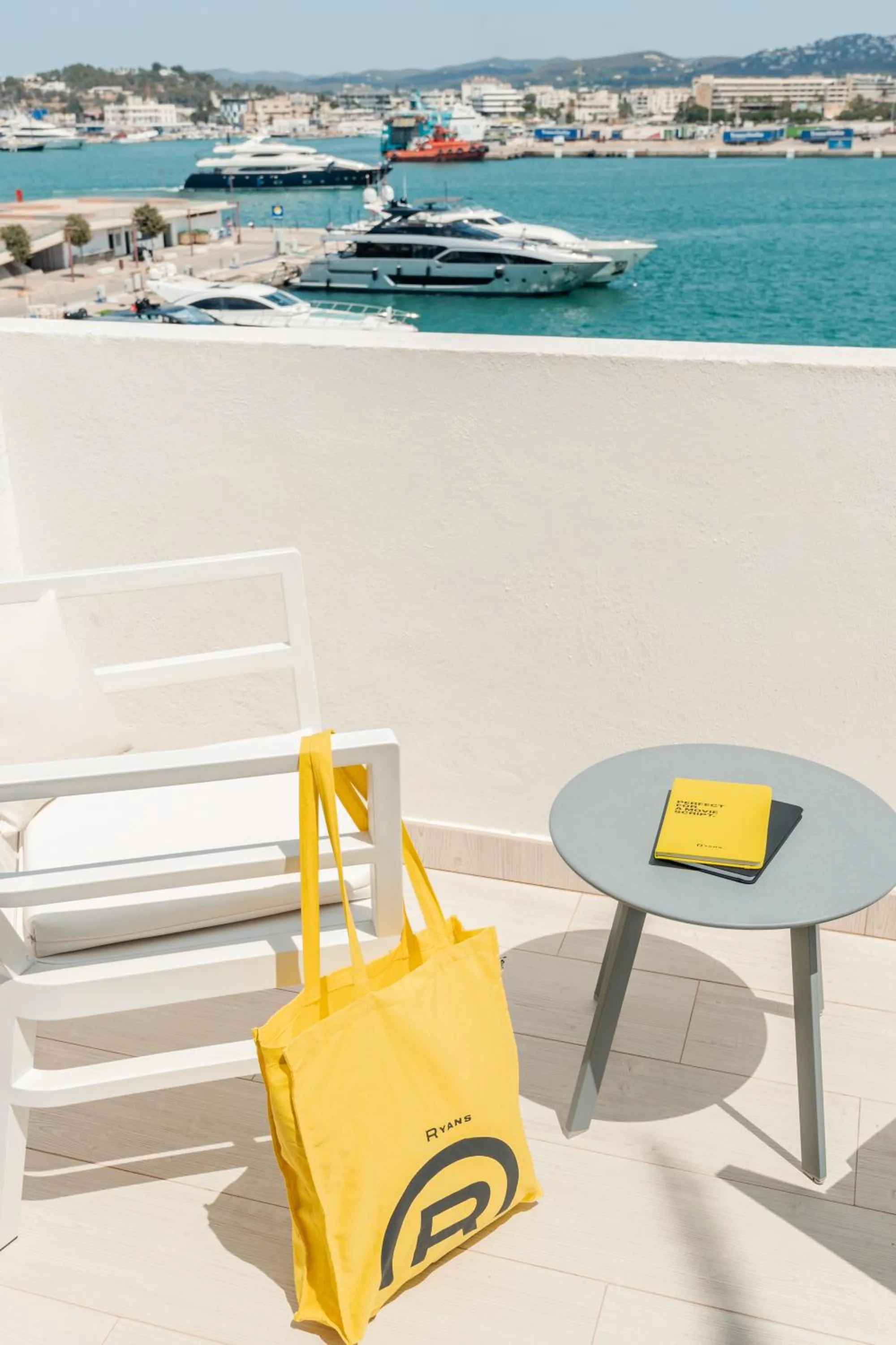 Solarium in Ryans La Marina