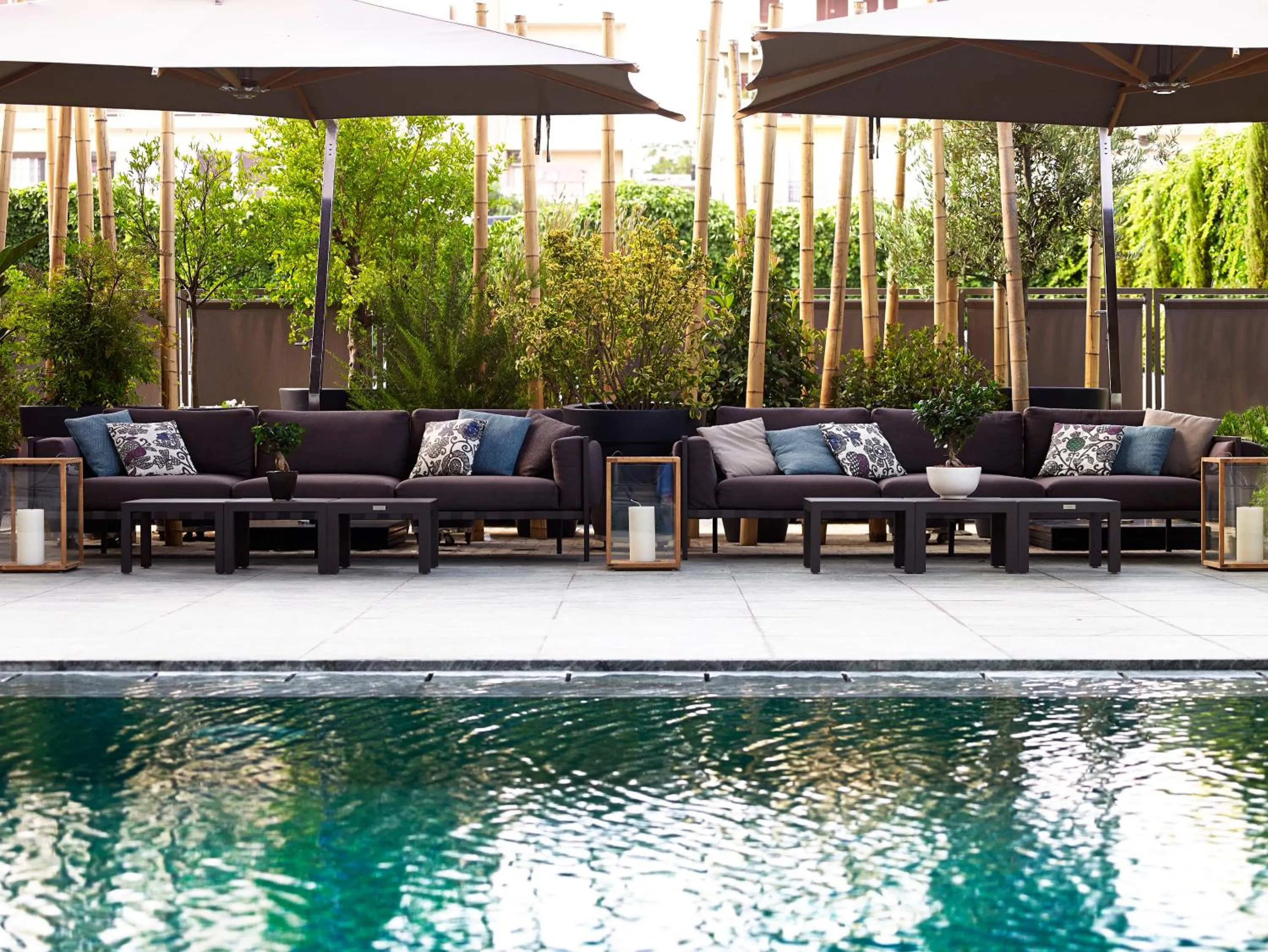 Swimming pool in Samaria Hotel