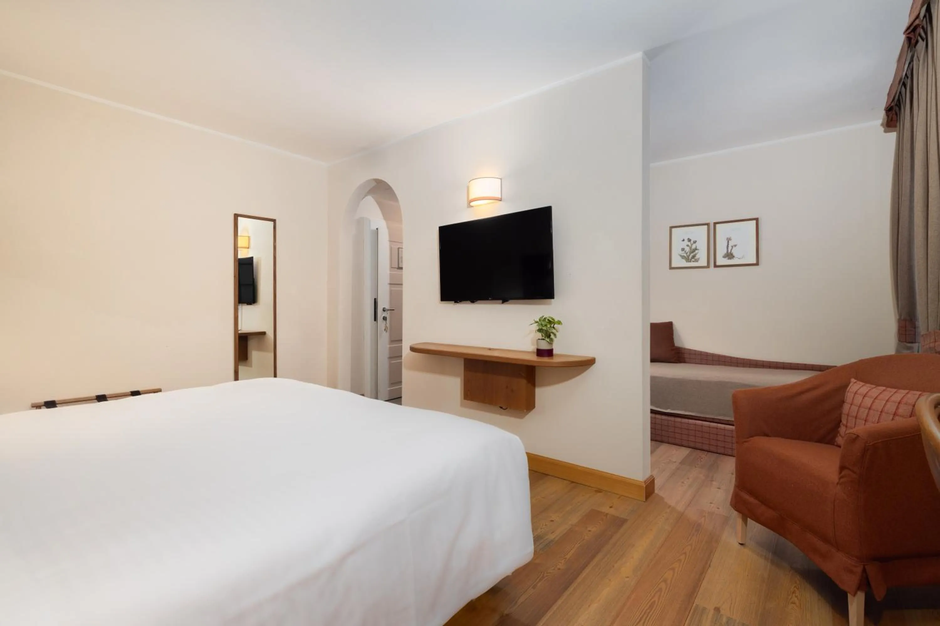 Bedroom, Bed in QC Hotel Bagni Vecchi