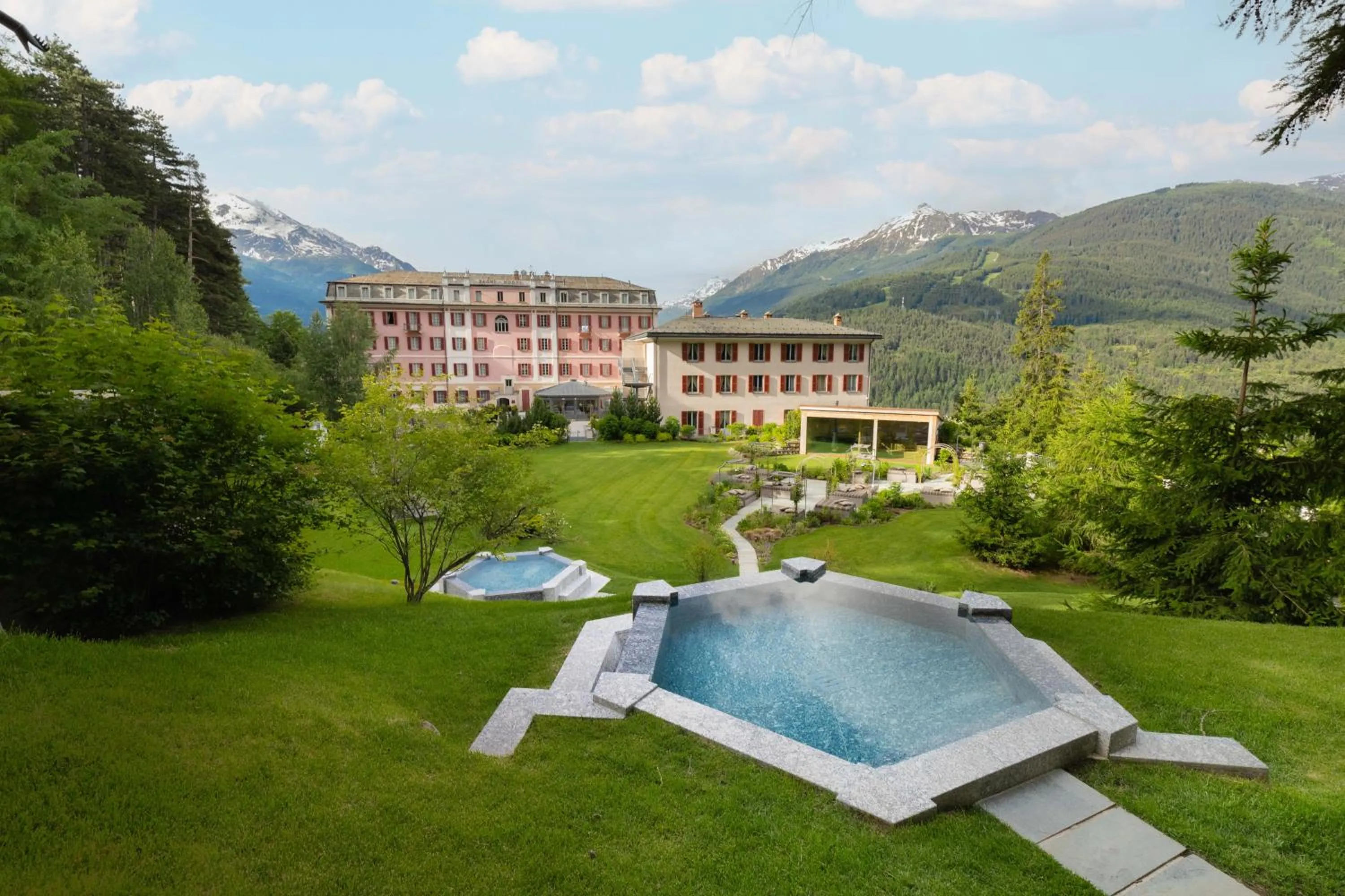 Garden in QC Grand Hotel Bagni Nuovi