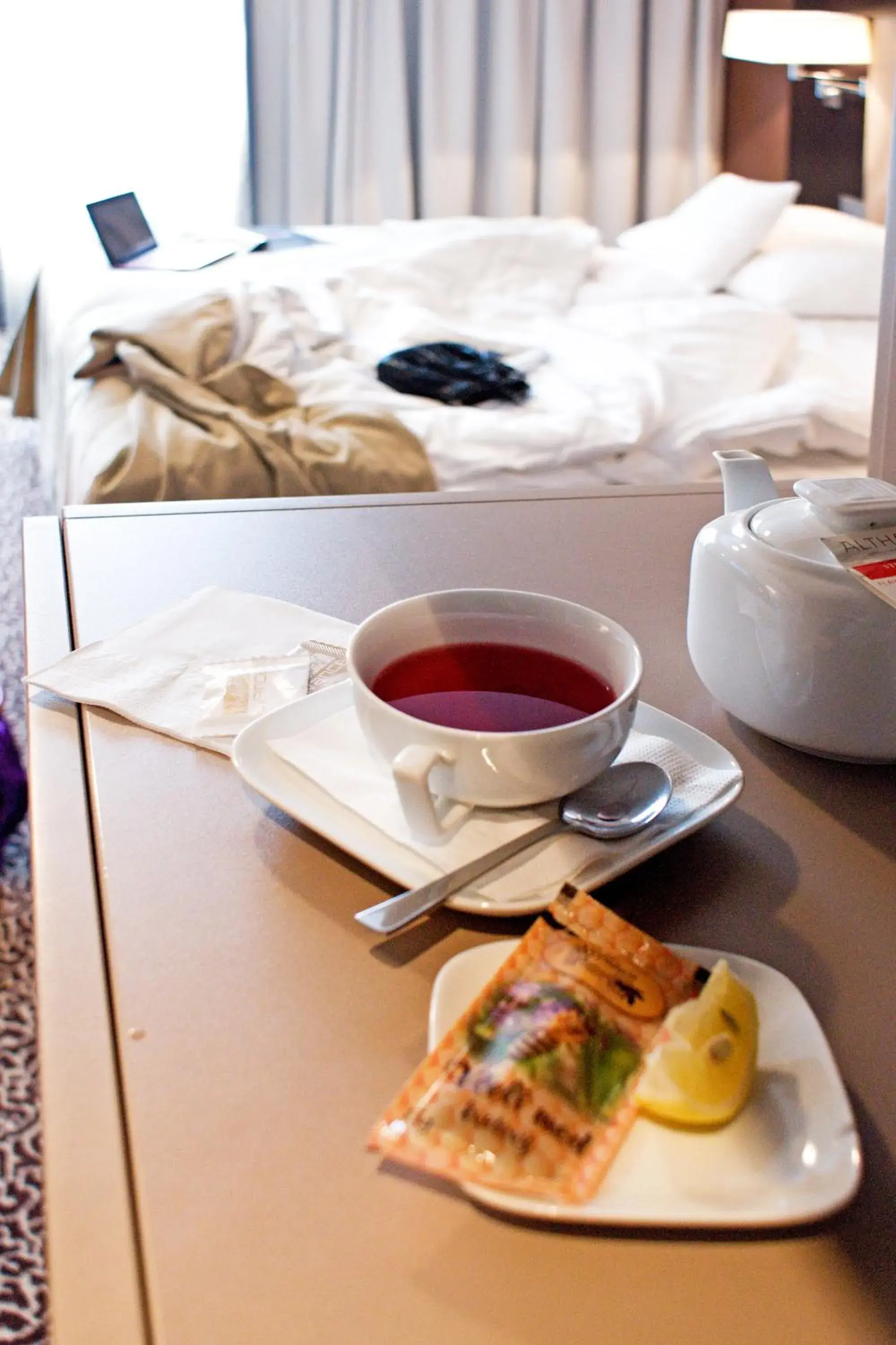 Alcoholic drinks, Bed in Hotel Avance Alcoholic drinks, Bed in Hotel Avance