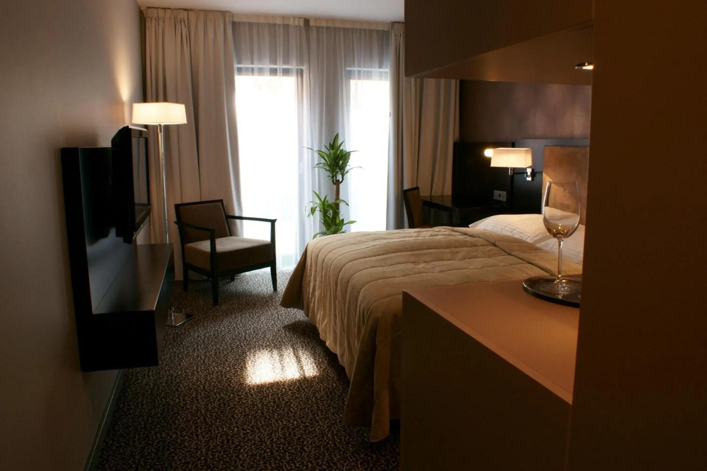 Photo of the whole room, Bed in Hotel Avance Photo of the whole room, Bed in Hotel Avance