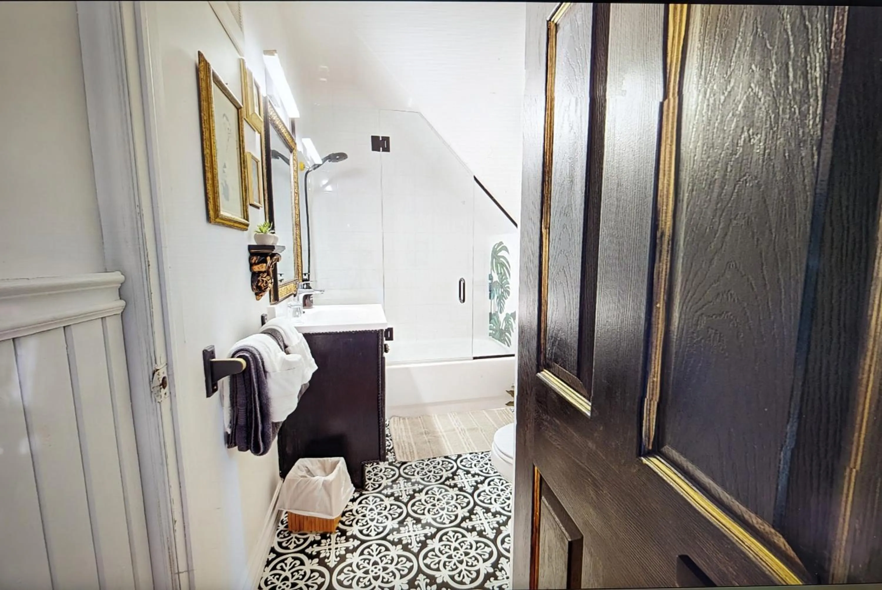 Bathroom in La Tremblante