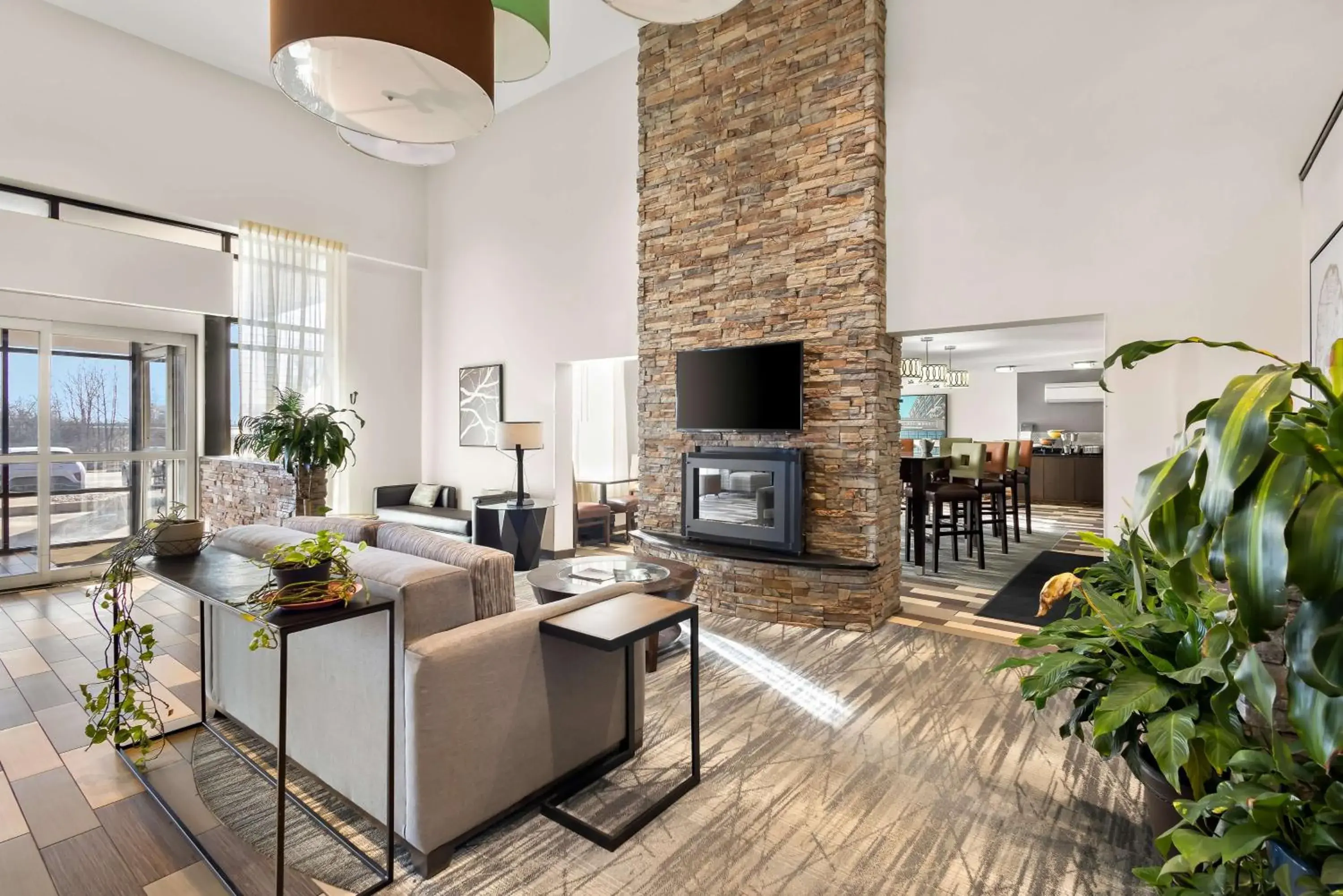 Lobby or reception in Best Western Luxbury Inn Fort Wayne Lobby or reception in Best Western Luxbury Inn Fort Wayne