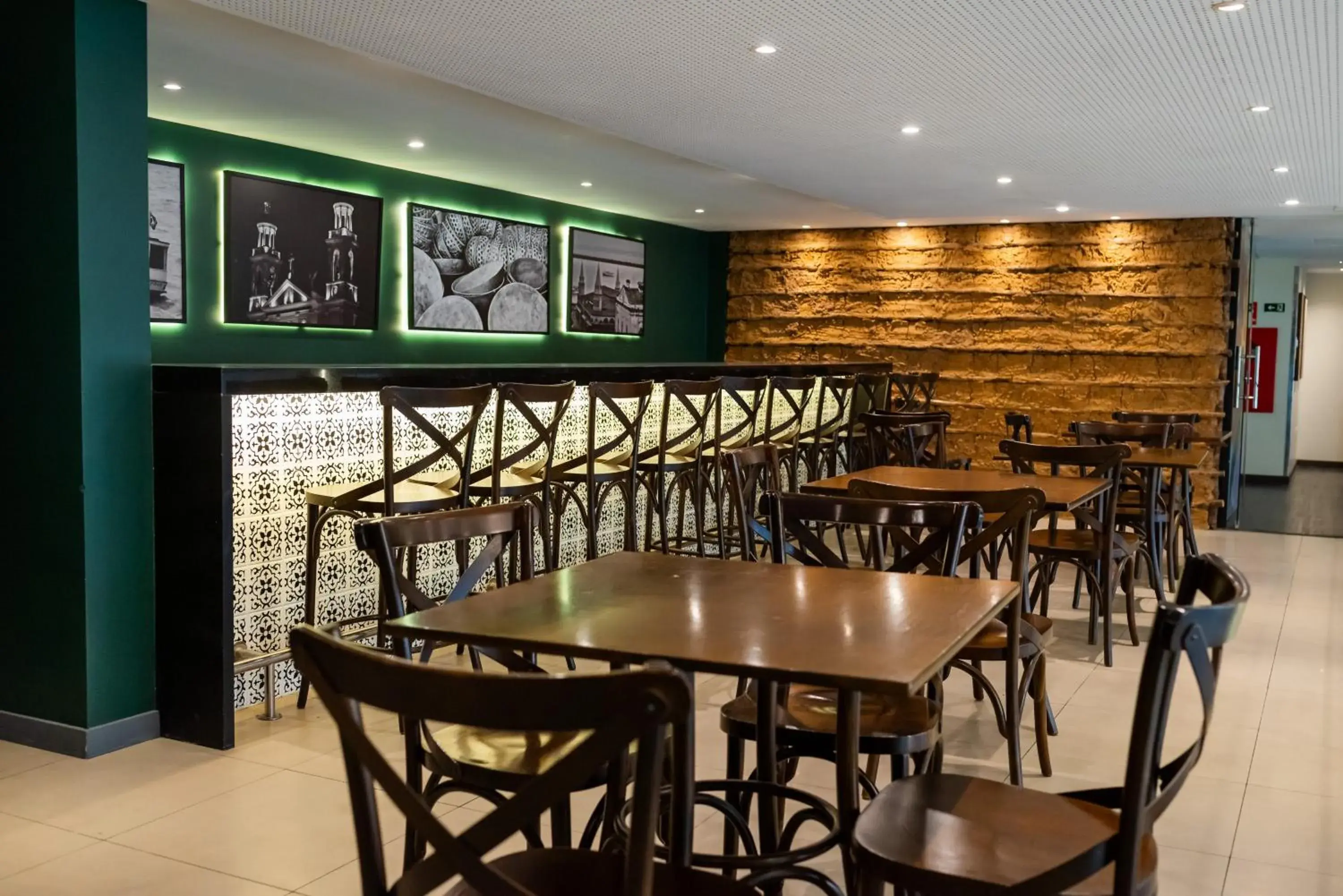 Restaurant/places to eat in ibis Styles Belem Nazare Restaurant/places to eat in ibis Styles Belem Nazare