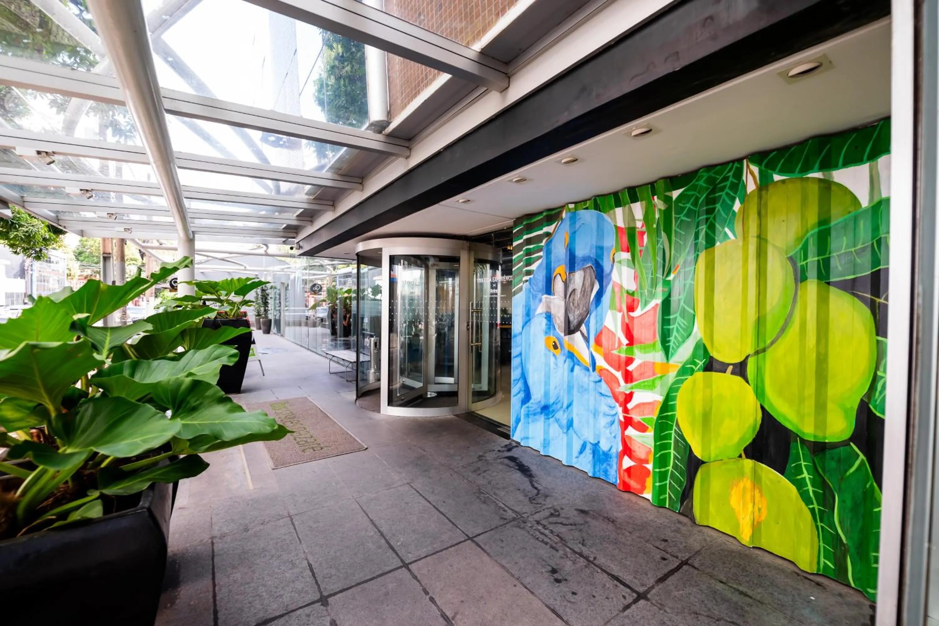 Property building in ibis Styles Belem Nazare