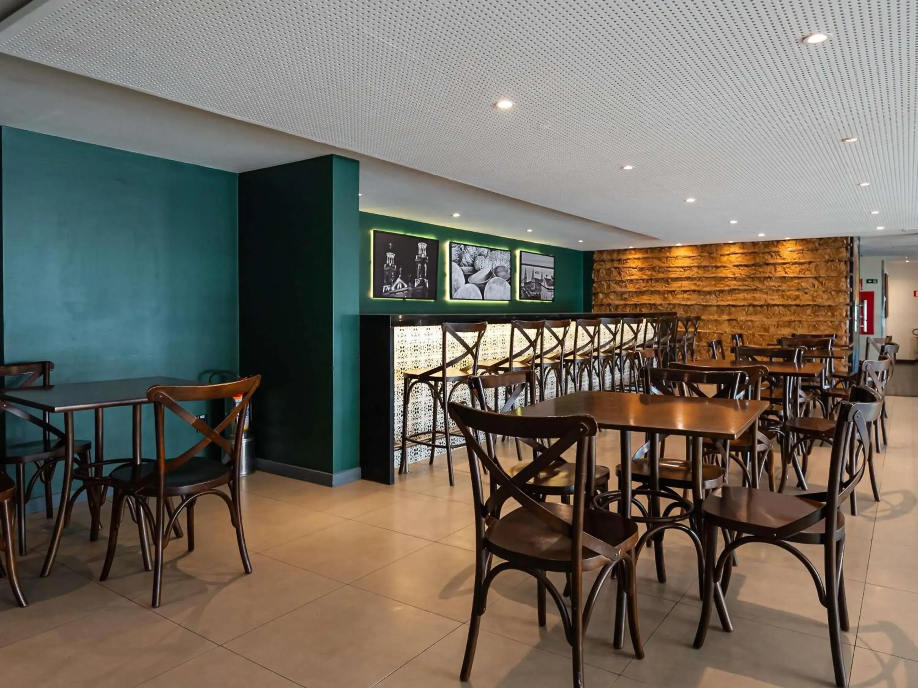 Restaurant/places to eat in ibis Styles Belem Nazare Restaurant/places to eat in ibis Styles Belem Nazare