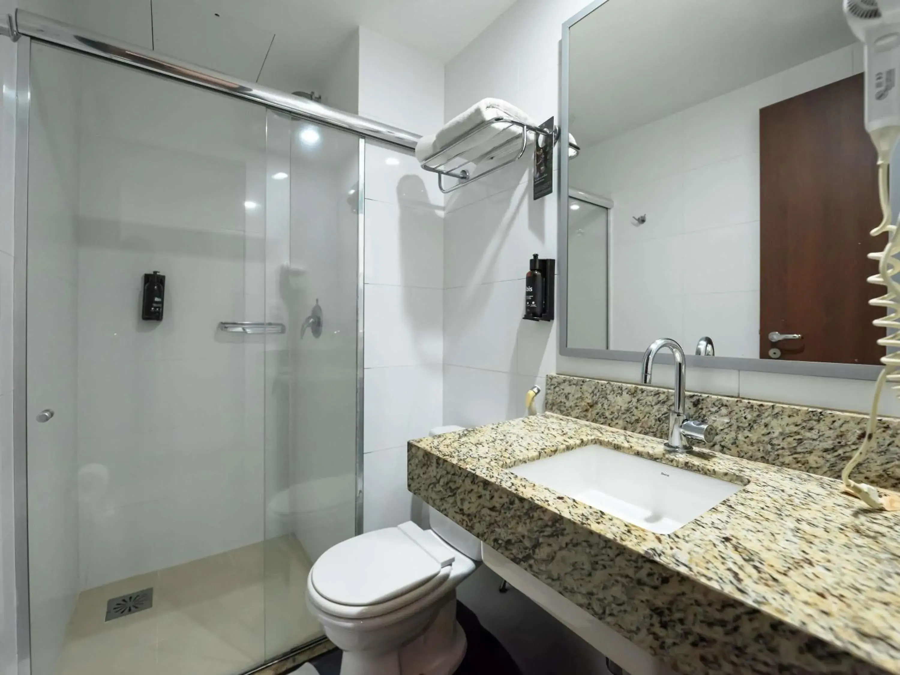 Bathroom in ibis Styles Belem Nazare Bathroom in ibis Styles Belem Nazare