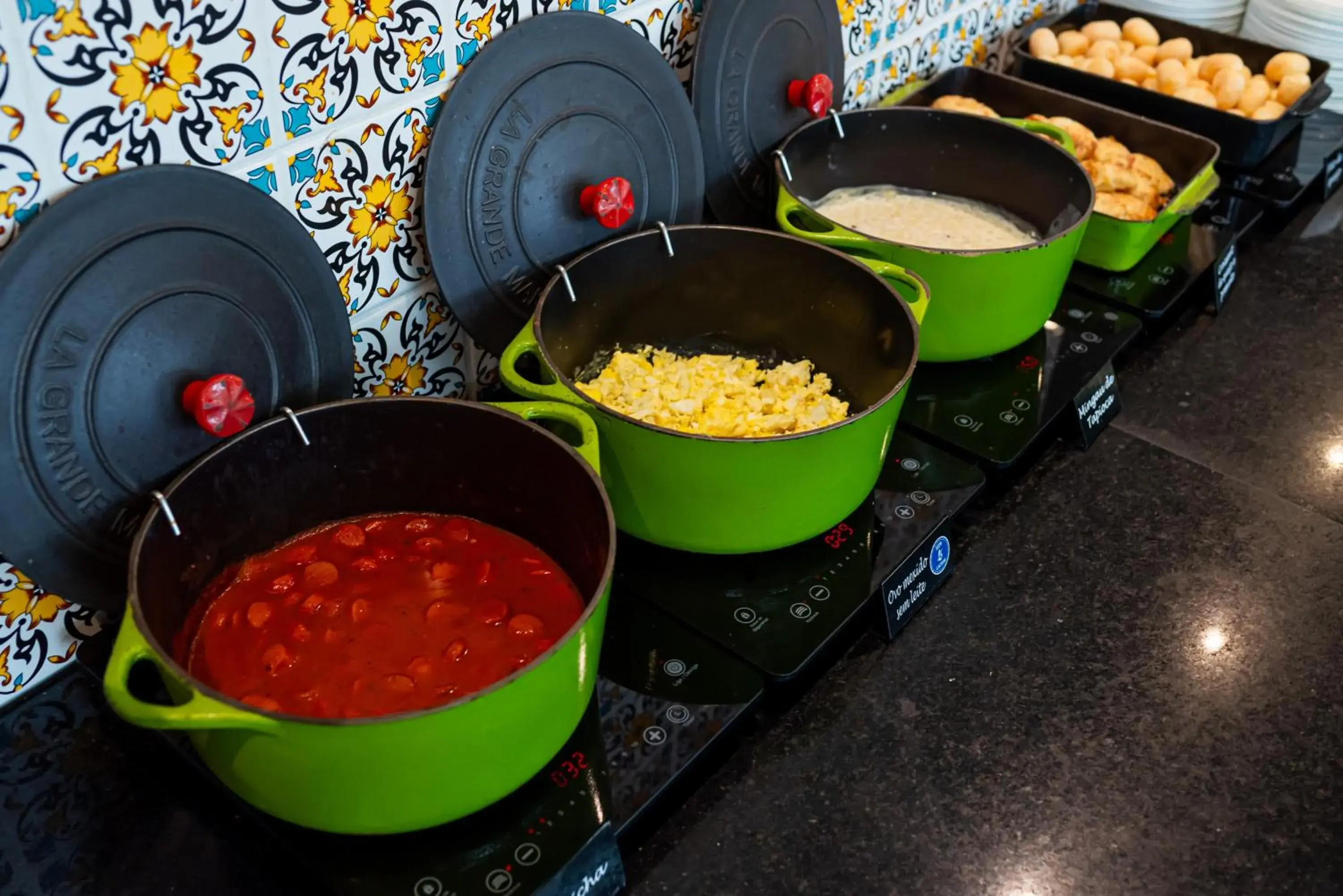 Buffet breakfast in ibis Styles Belem Nazare Buffet breakfast in ibis Styles Belem Nazare