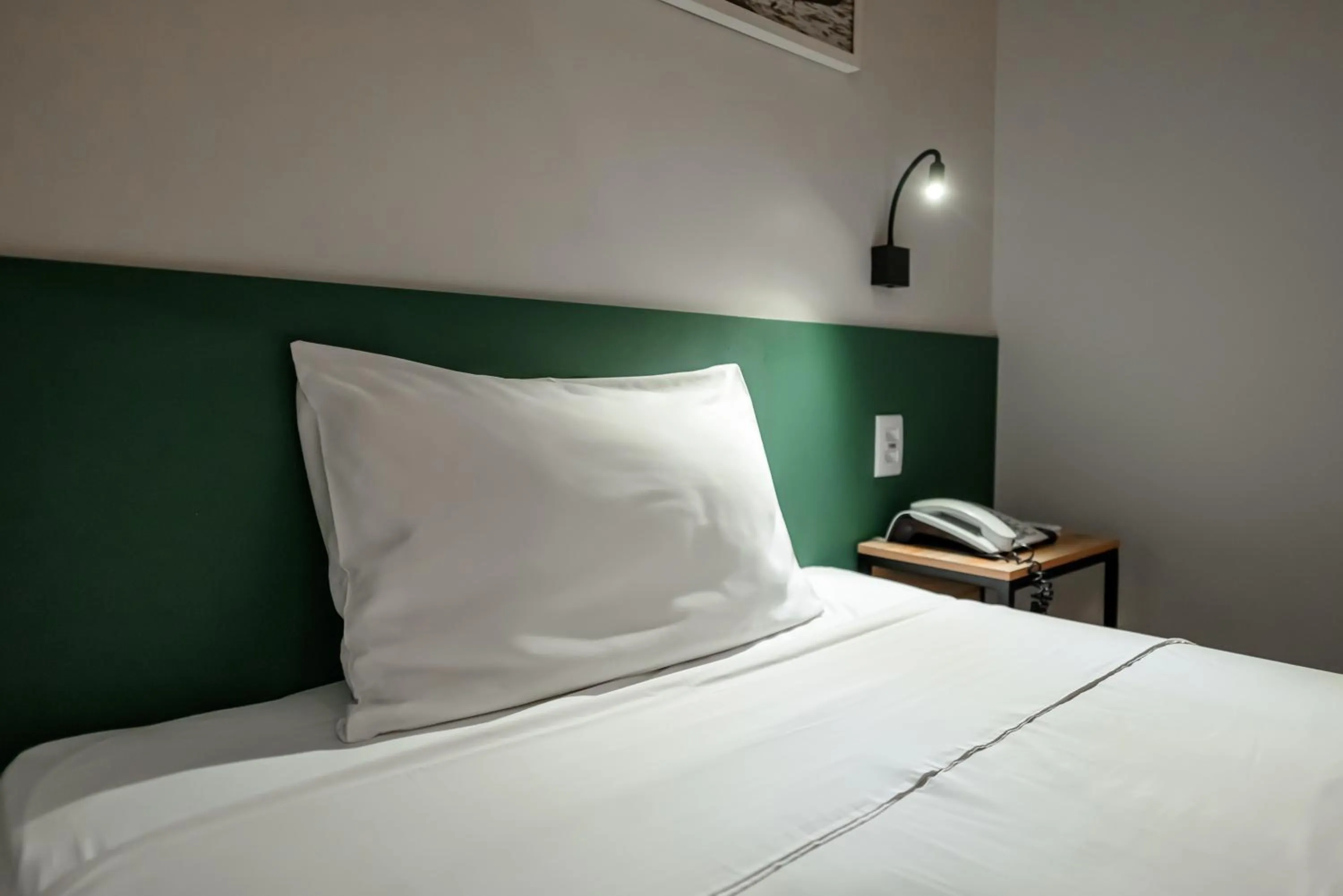 Bedroom, Bed in ibis Styles Belem Nazare