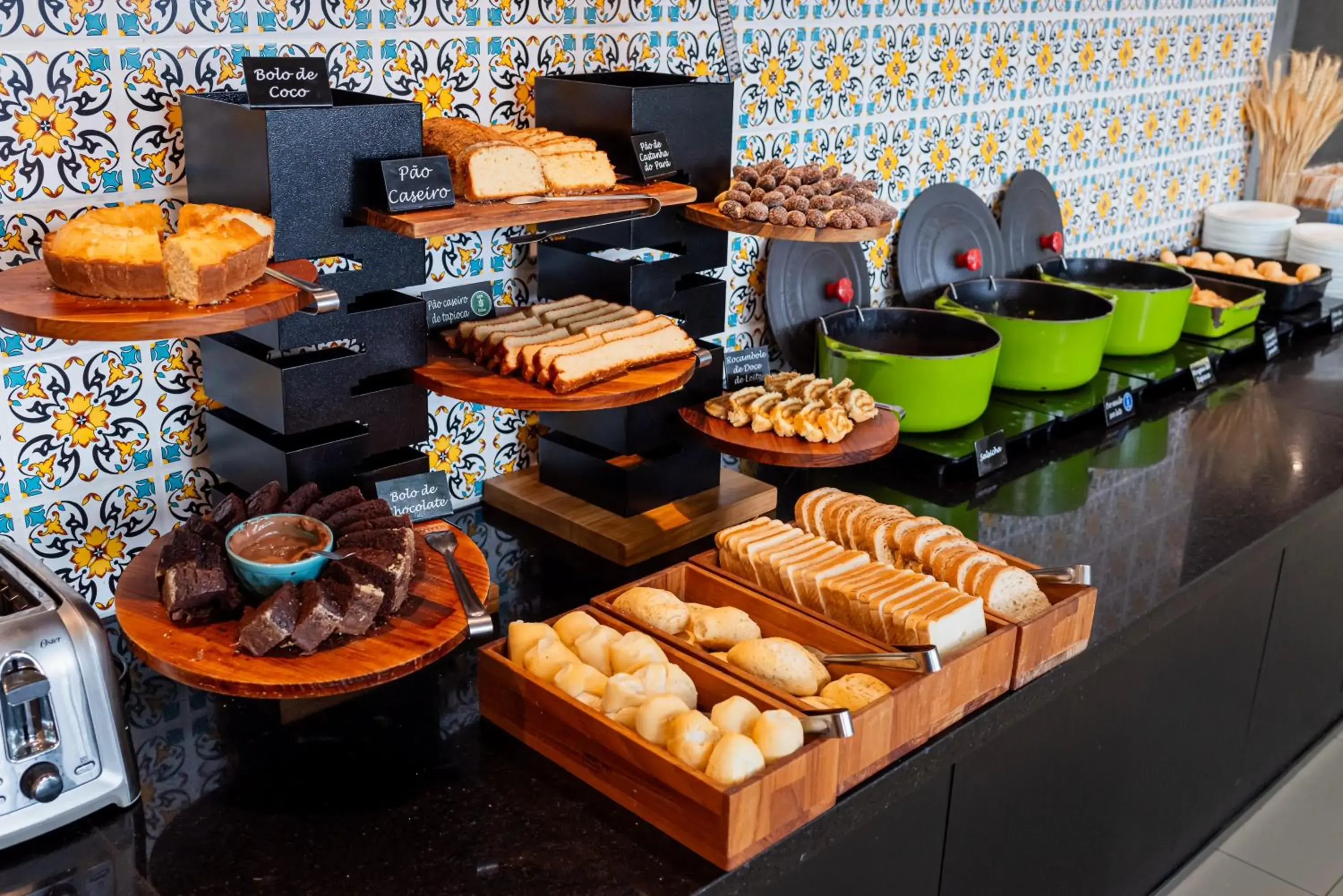 Buffet breakfast in ibis Styles Belem Nazare Buffet breakfast in ibis Styles Belem Nazare